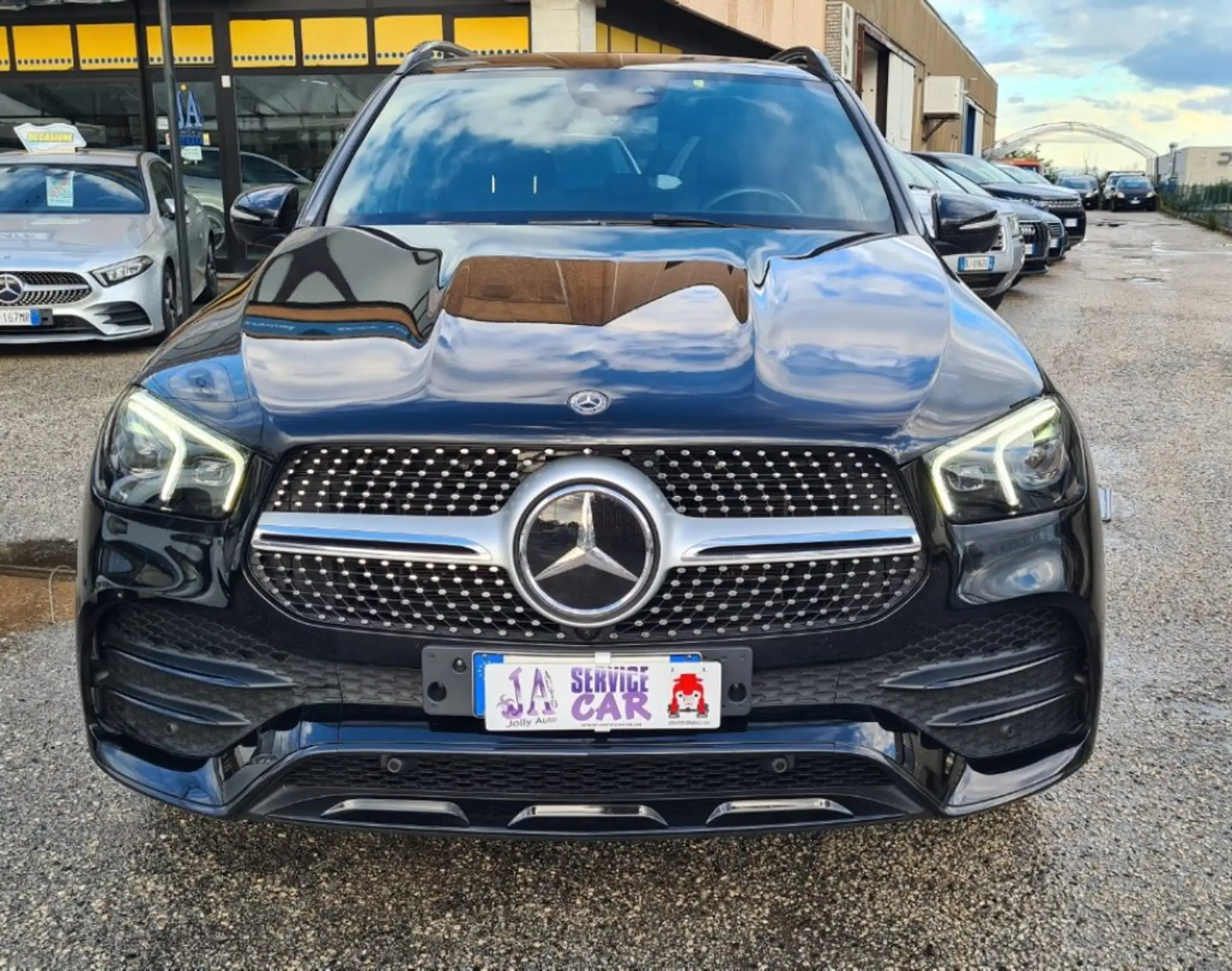 Mercedes-Benz - GLE 300