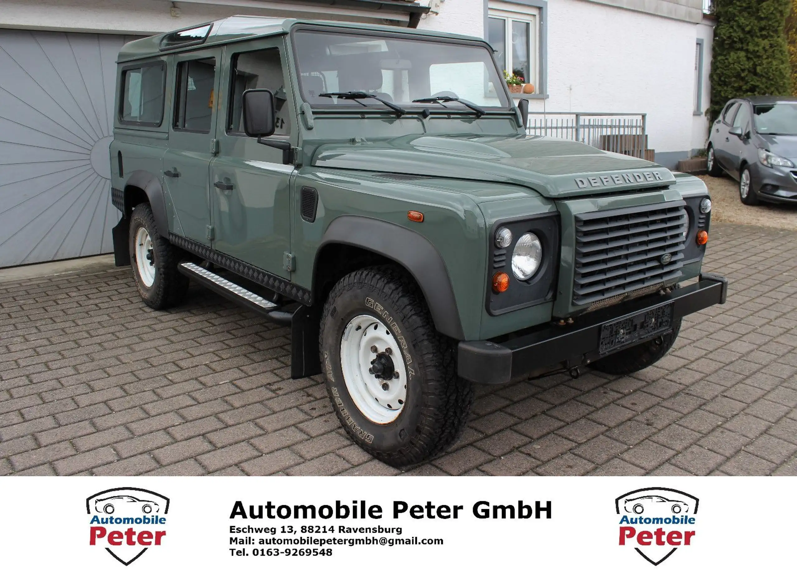 Land Rover Defender 2015