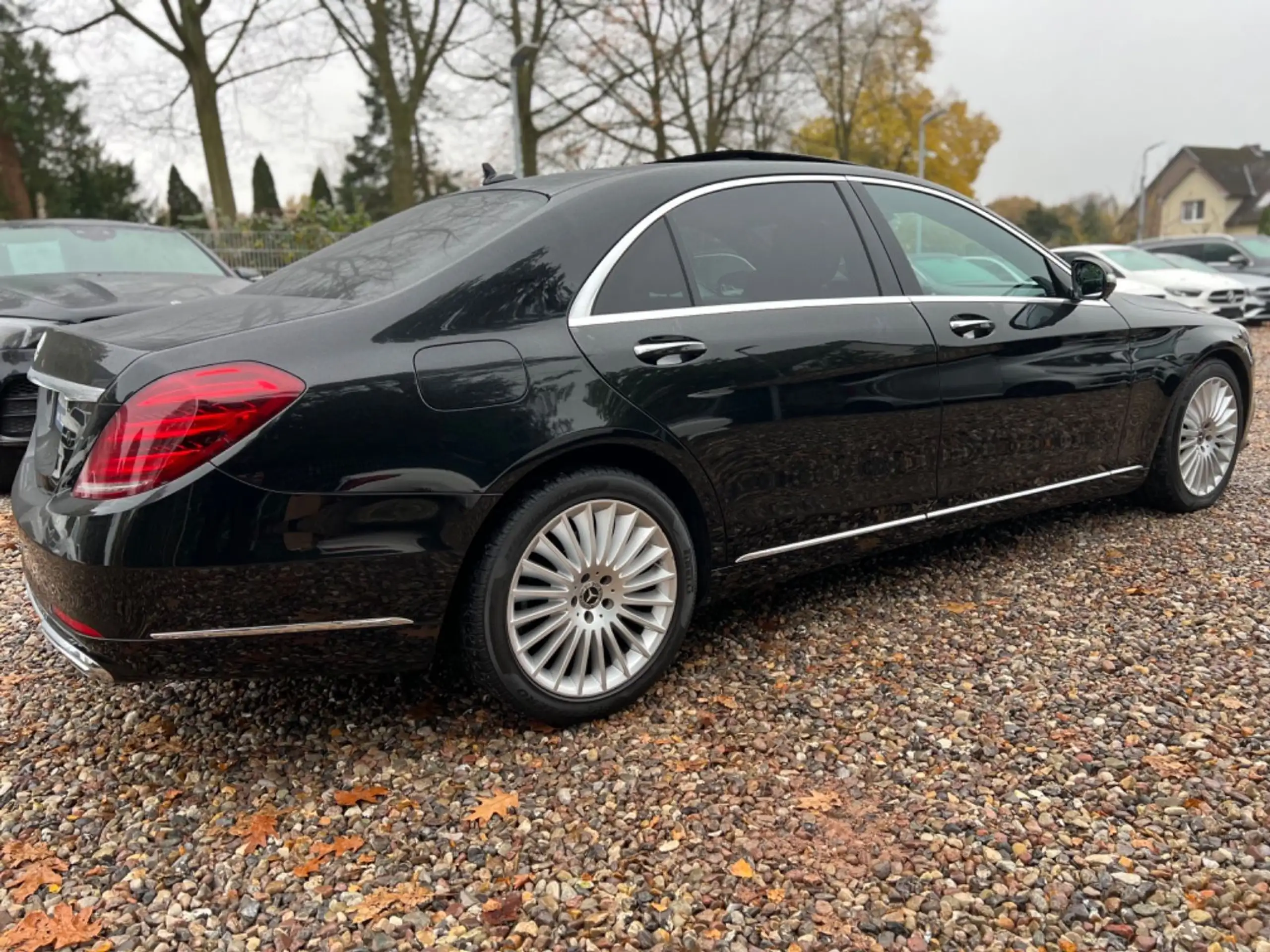 Mercedes-Benz - S 350