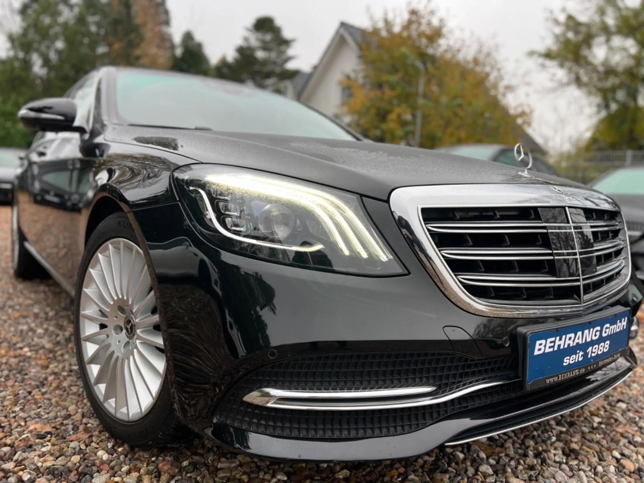 Mercedes-Benz - S 350