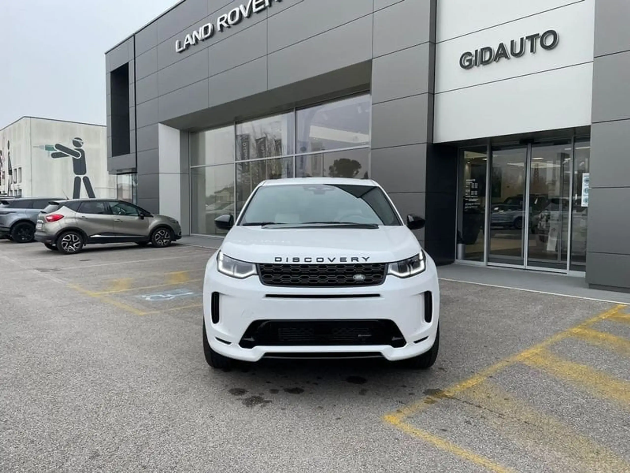 Land Rover - Discovery Sport