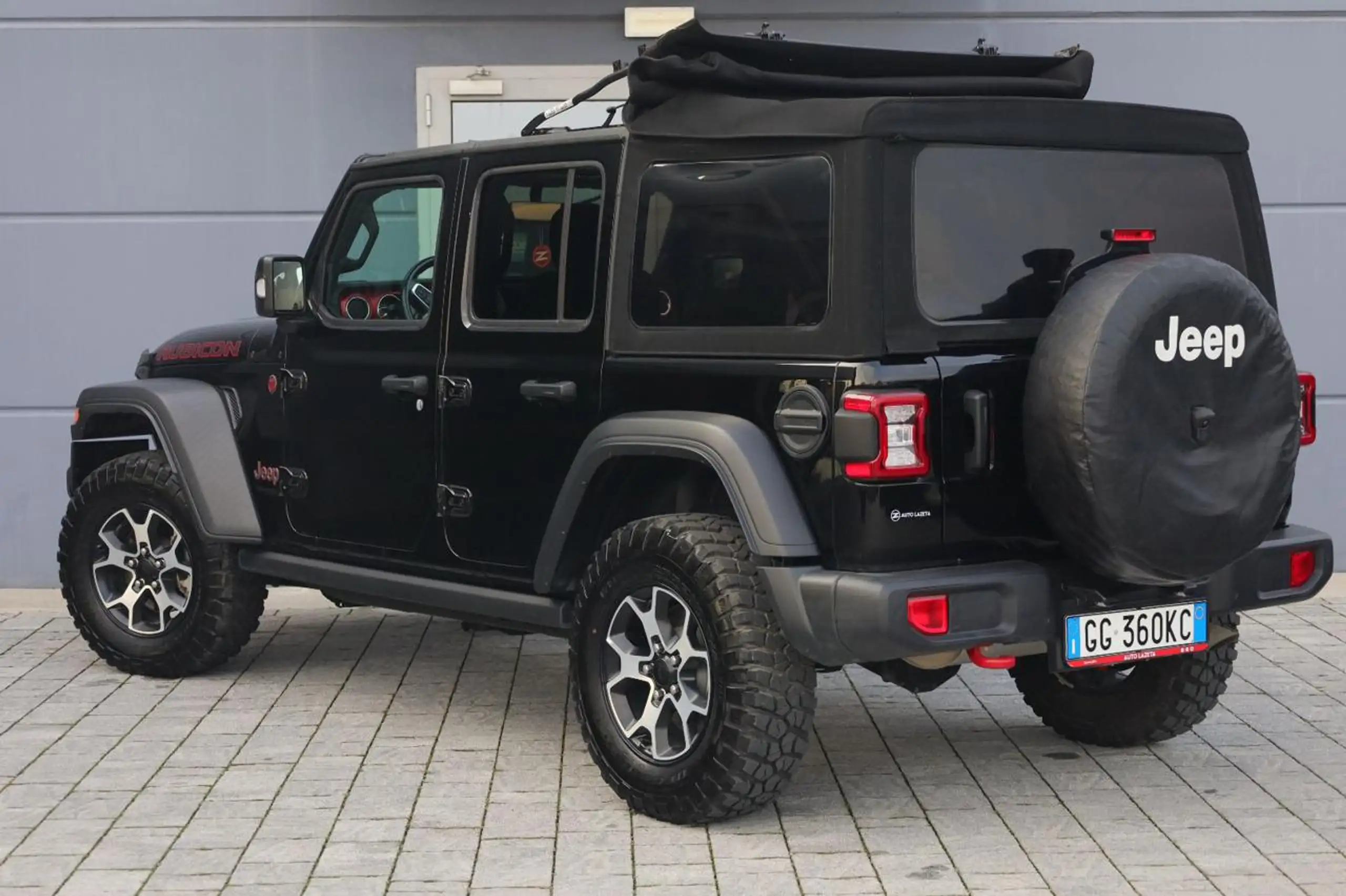 Jeep - Wrangler