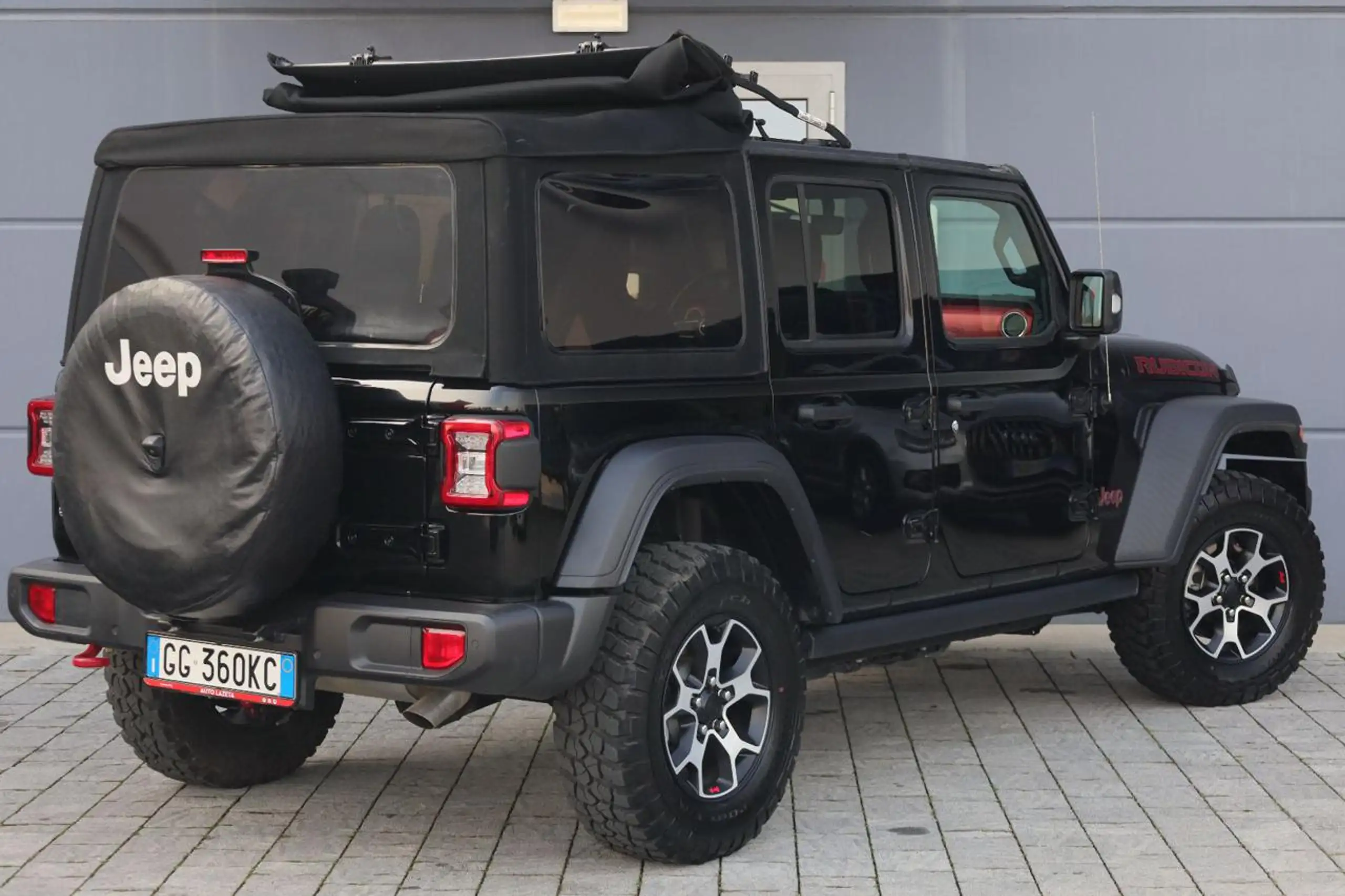 Jeep - Wrangler