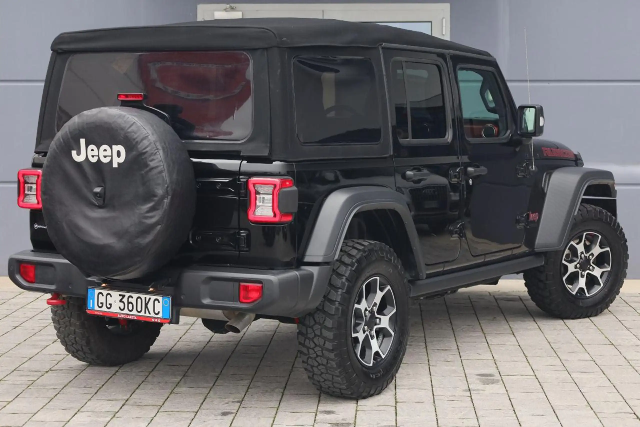 Jeep - Wrangler