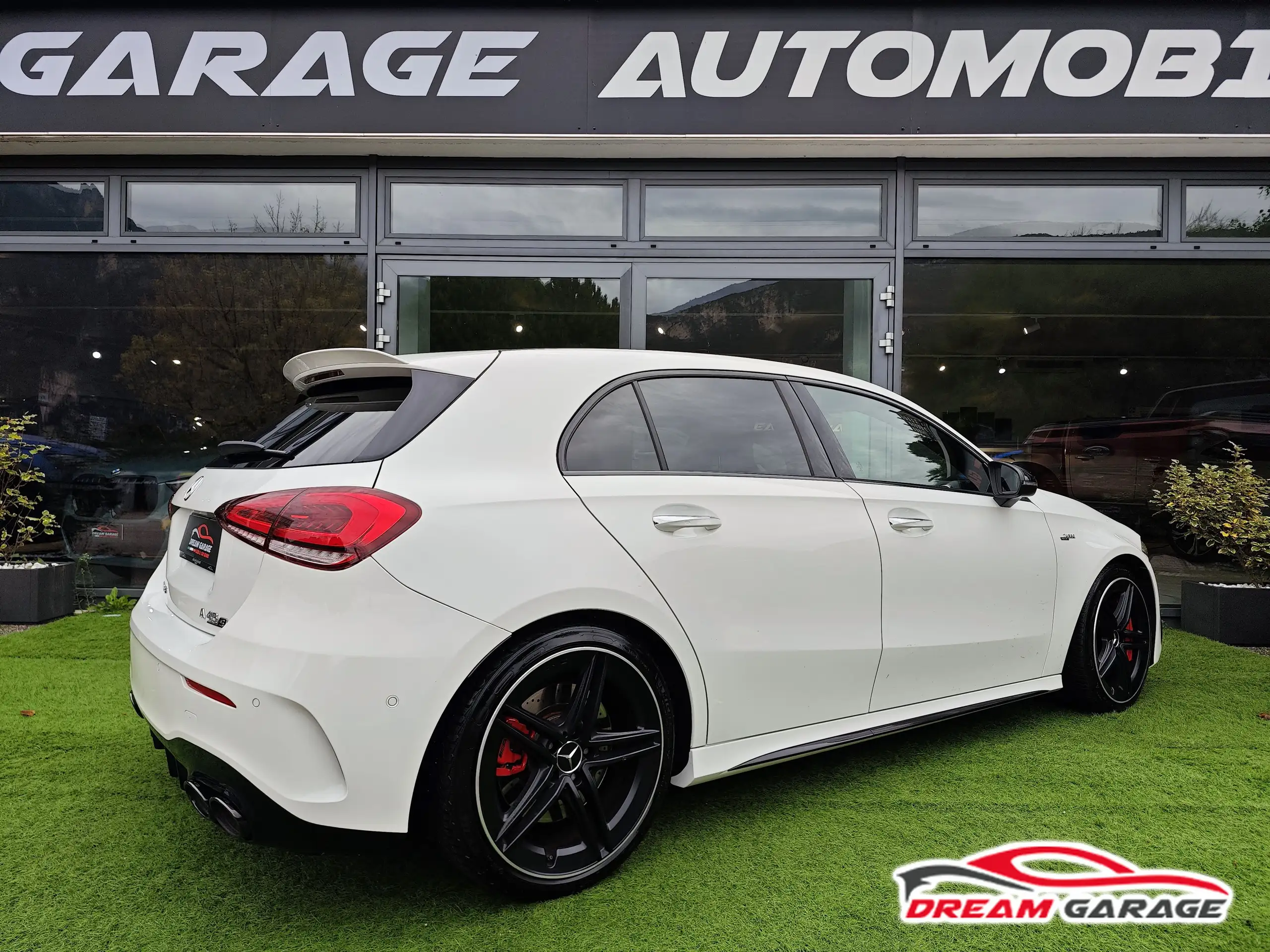 Mercedes-Benz - A 45 AMG