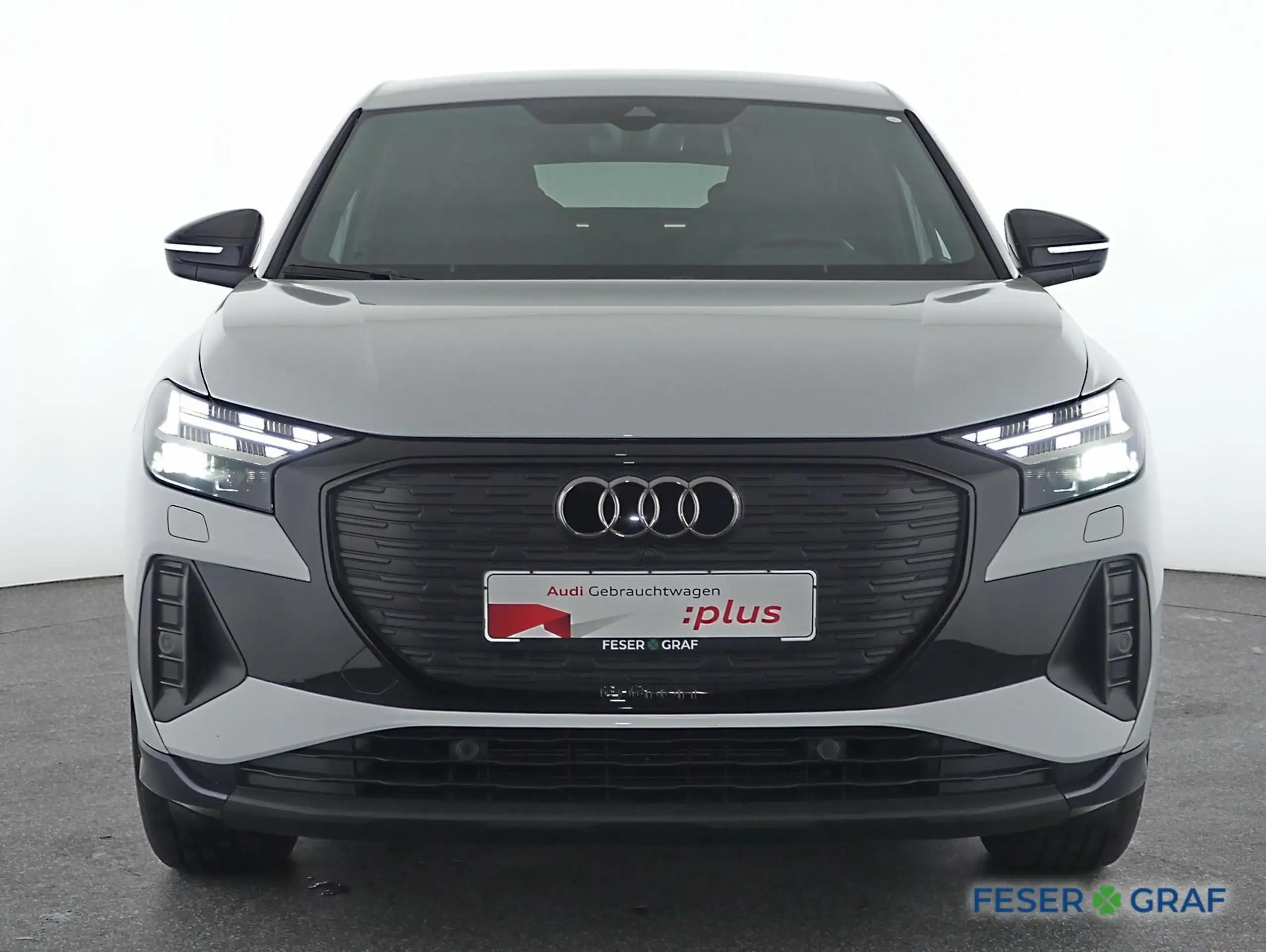 Audi - Q4 e-tron