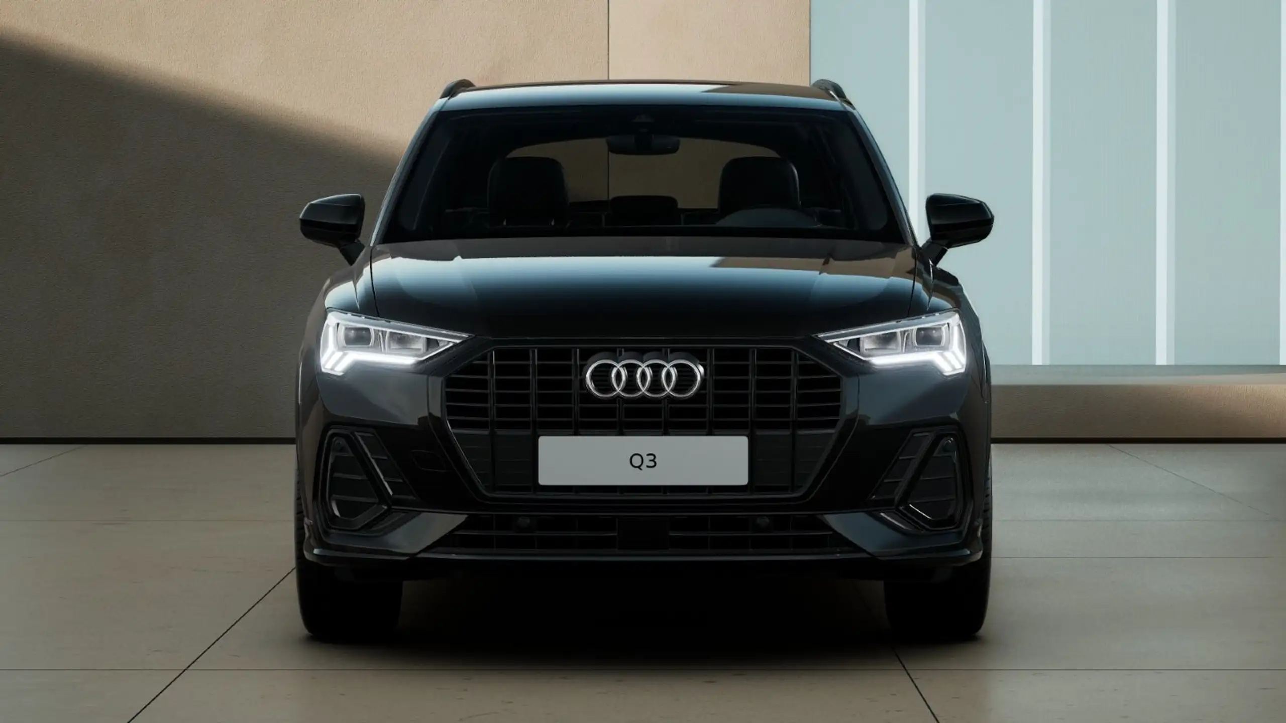 Audi - Q3