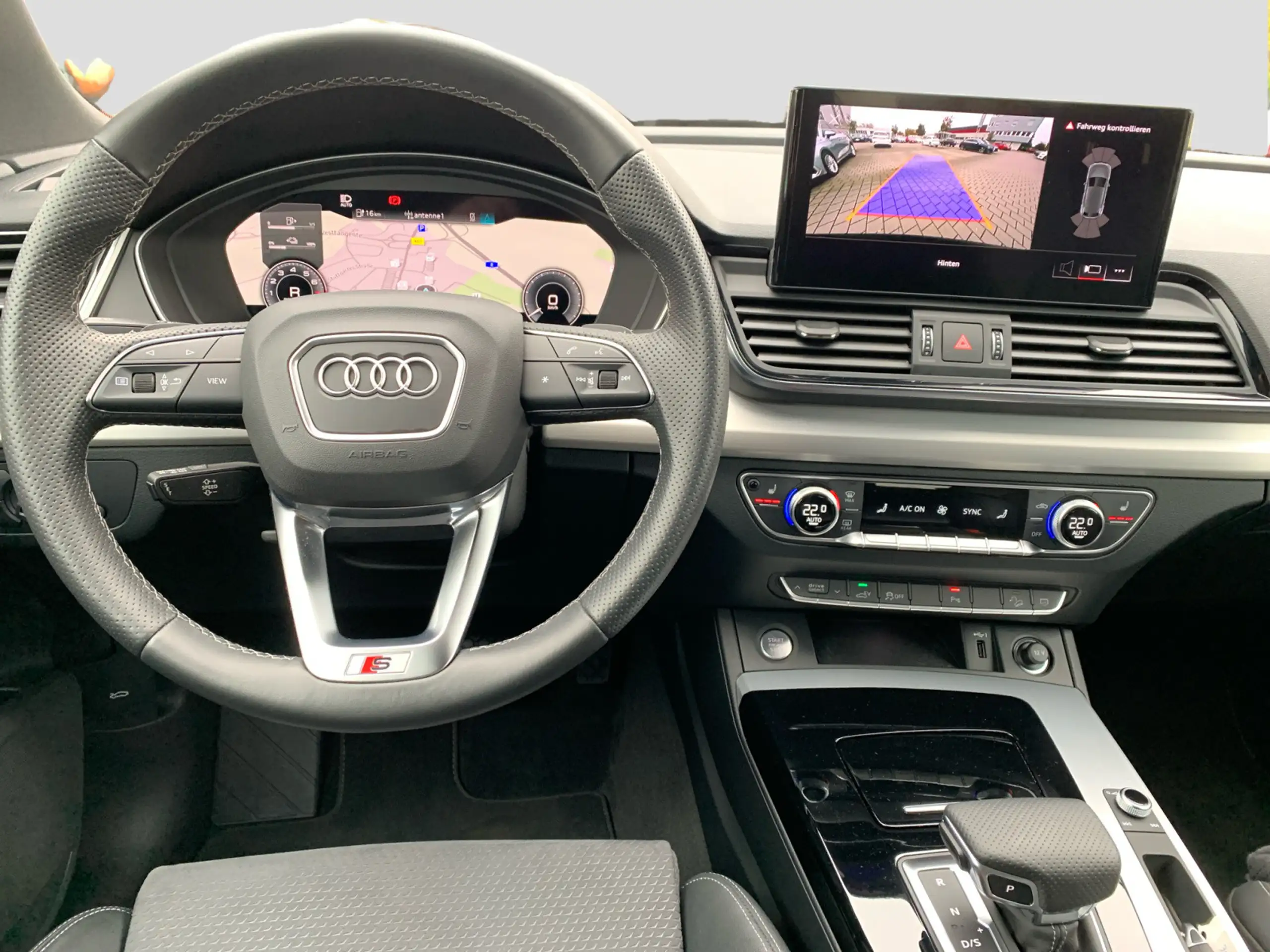 Audi - Q5