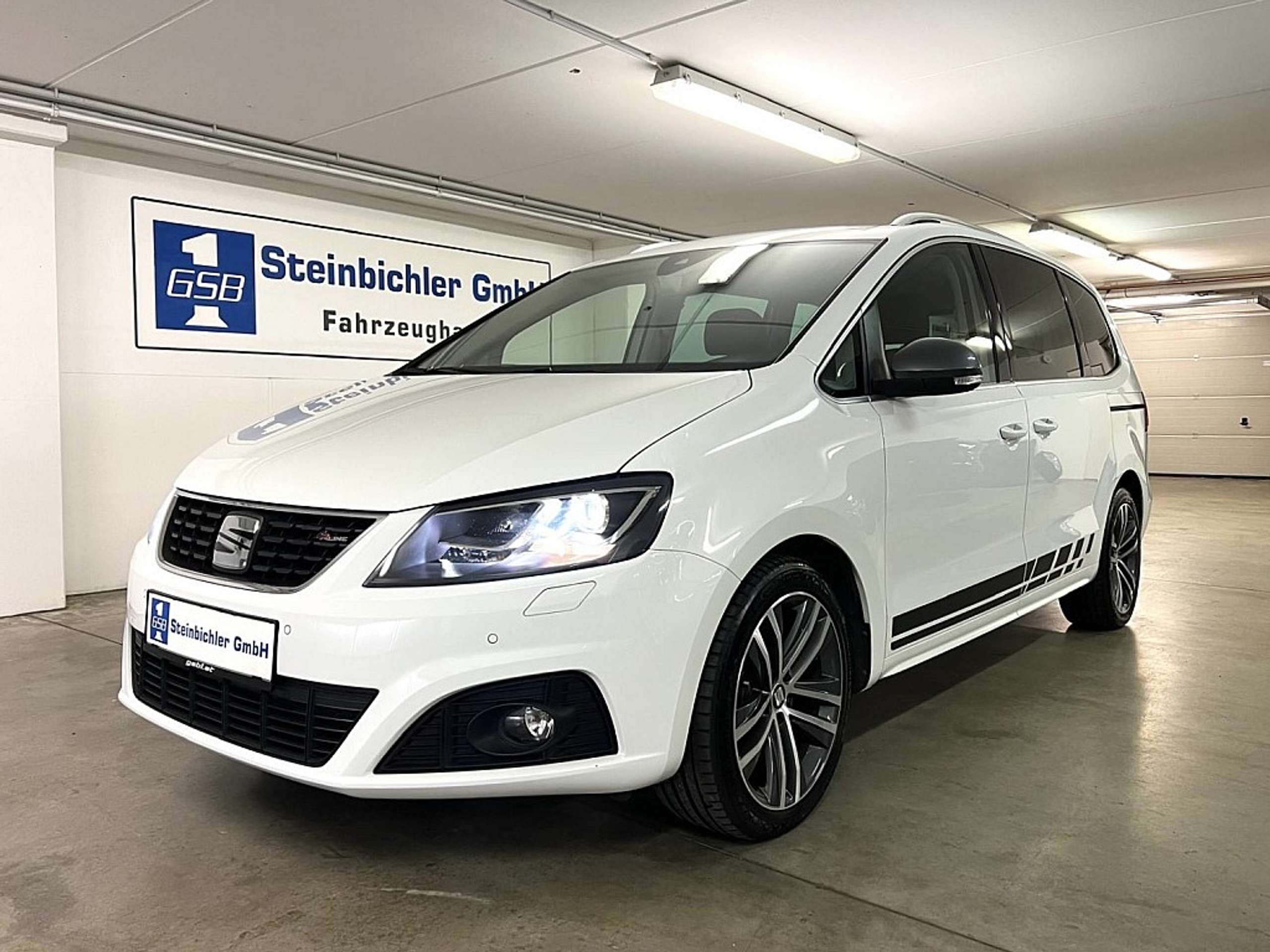 SEAT - Alhambra