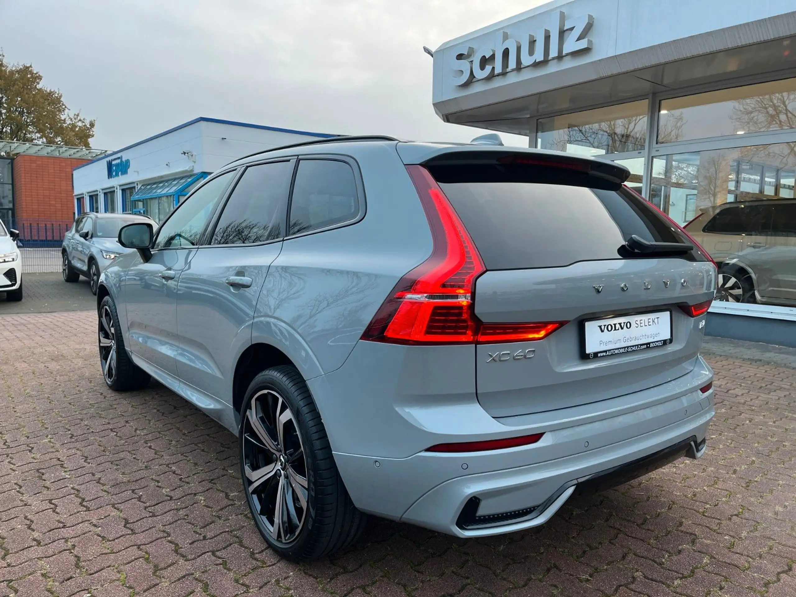 Volvo - XC60