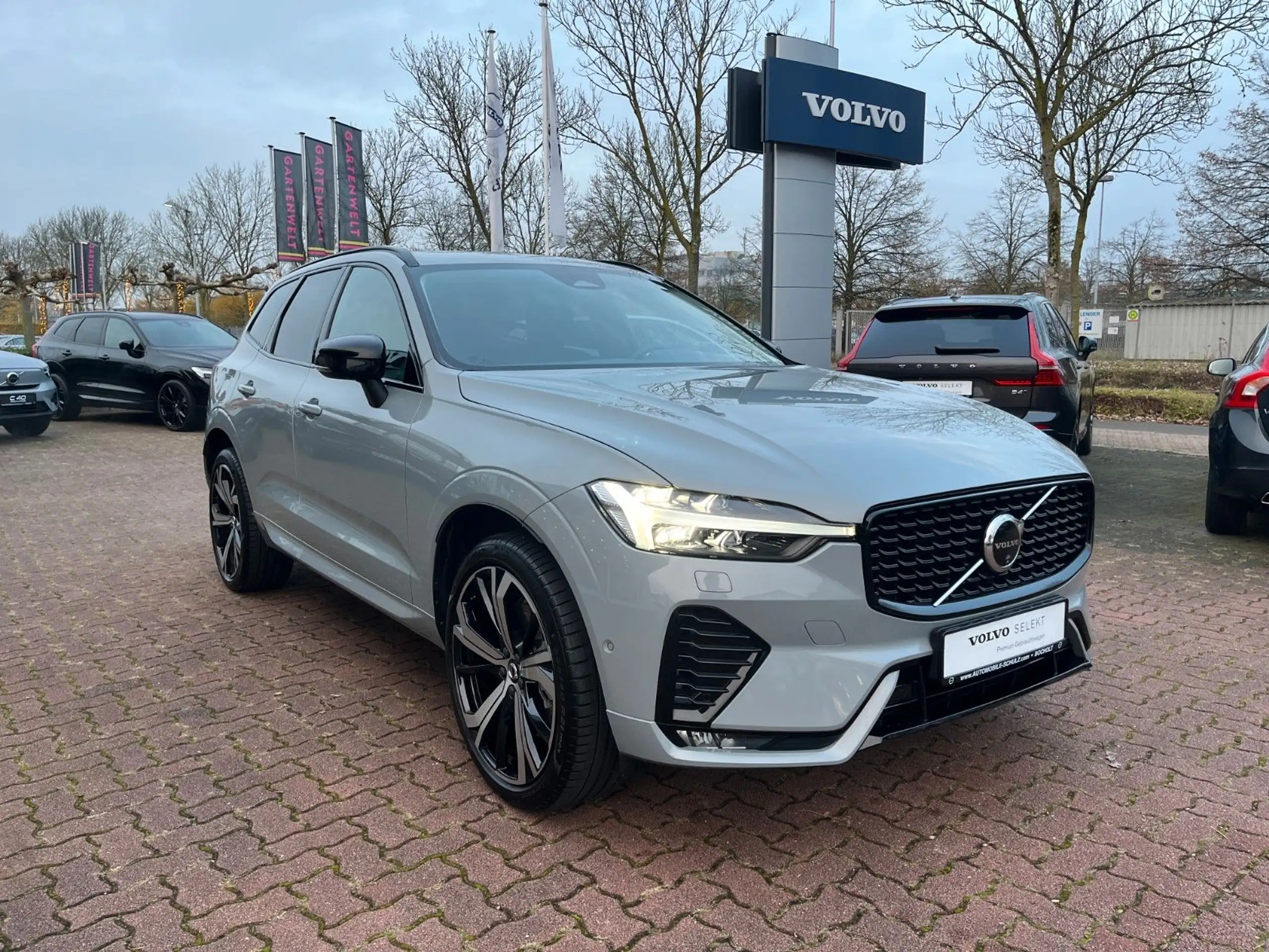 Volvo - XC60