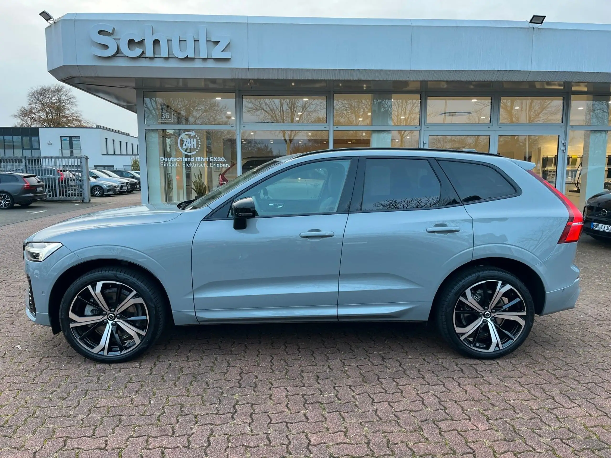 Volvo - XC60