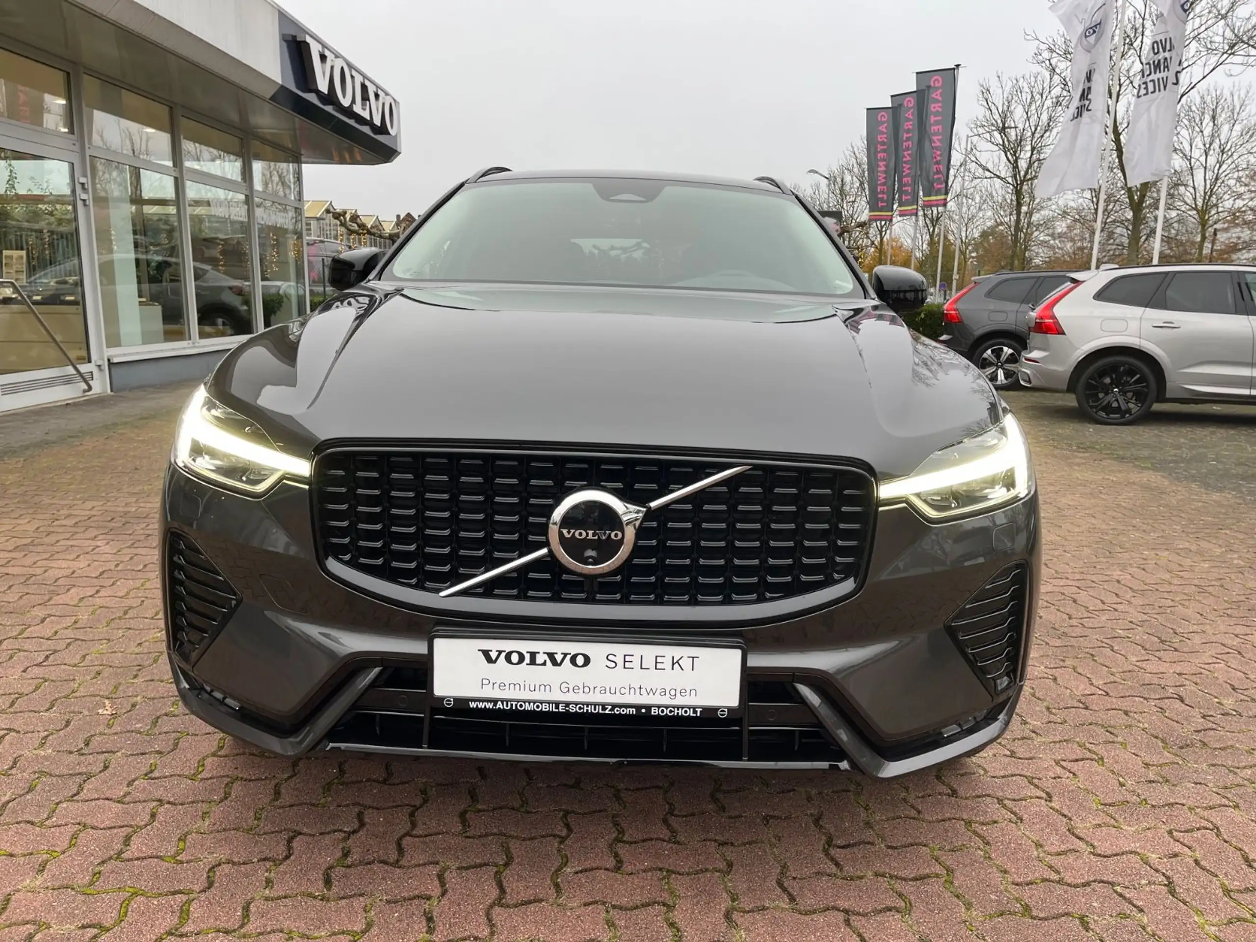 Volvo - XC60