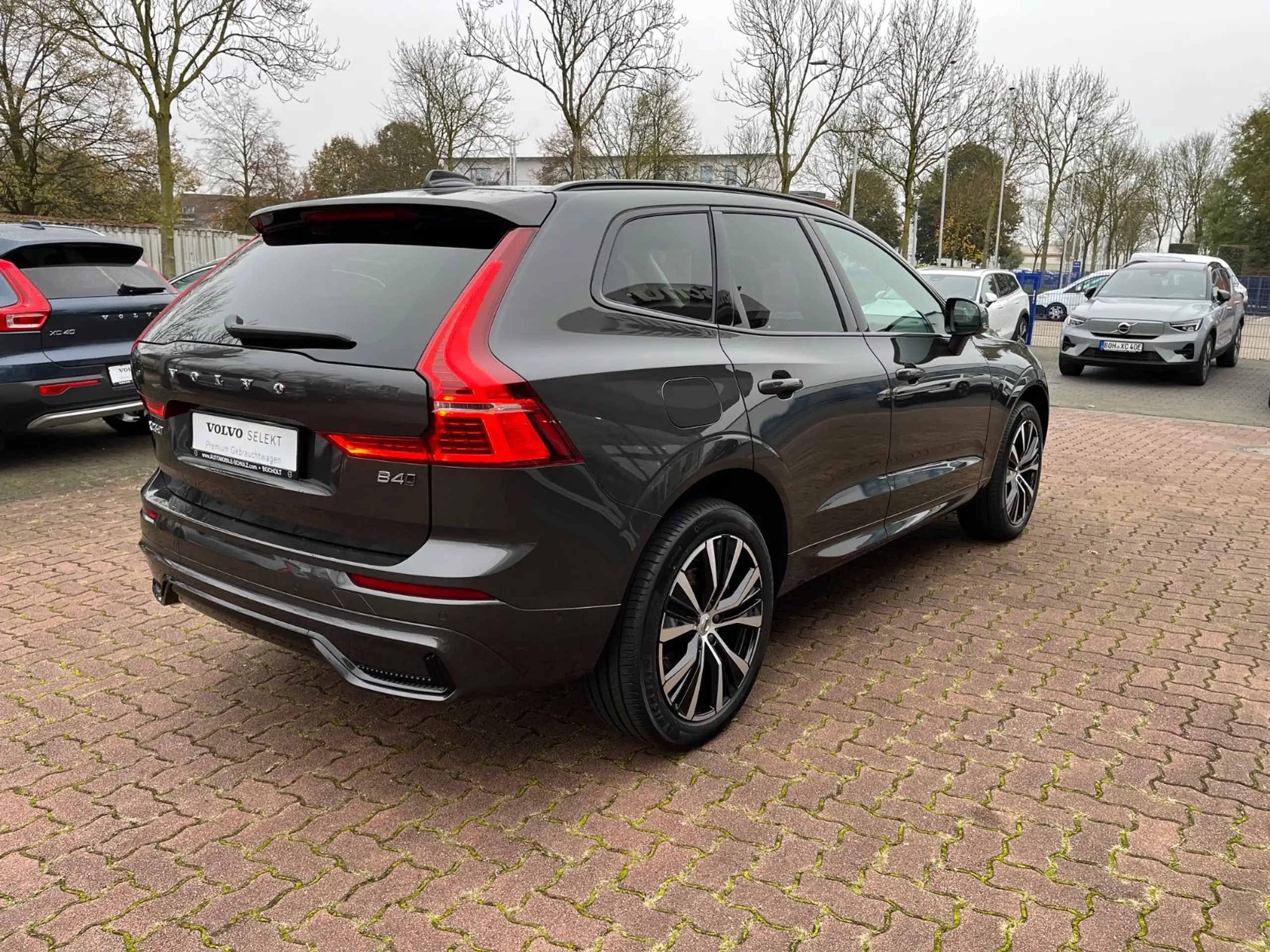 Volvo - XC60