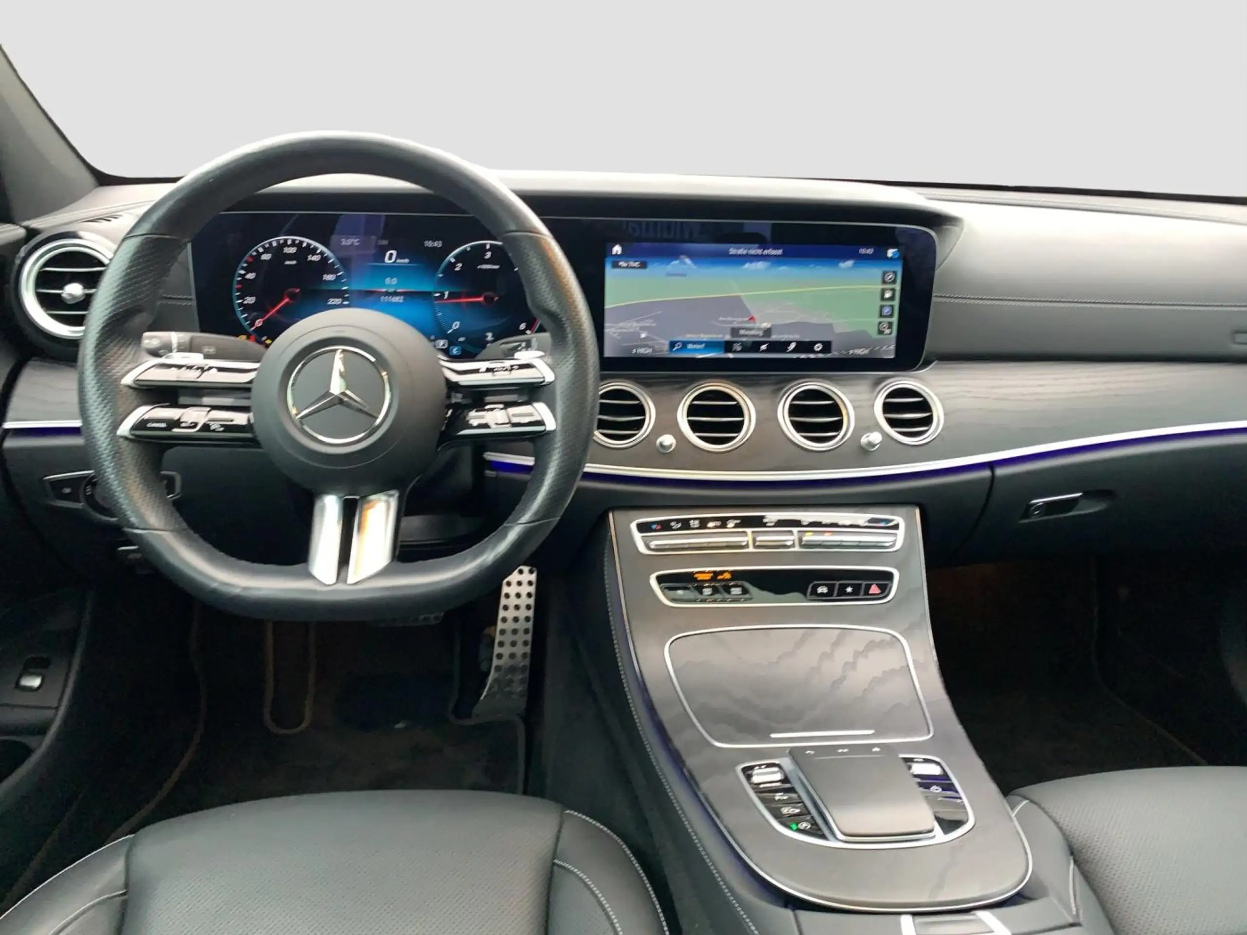 Mercedes-Benz - E 400