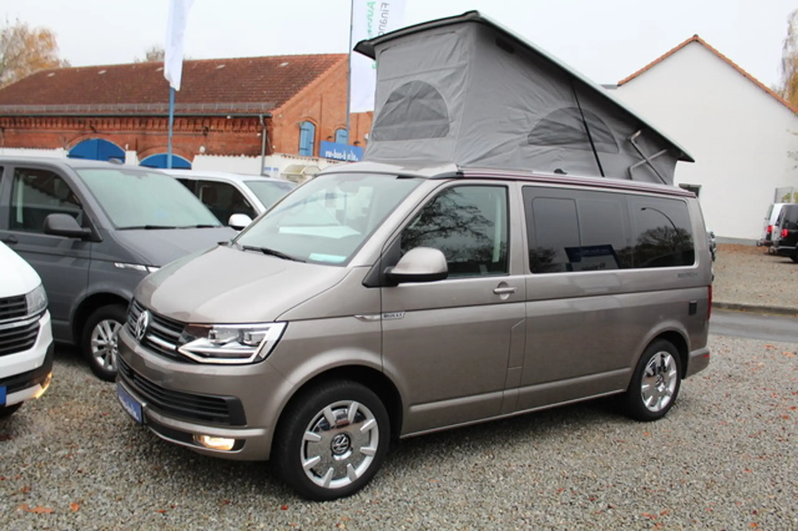 Volkswagen - T6 California