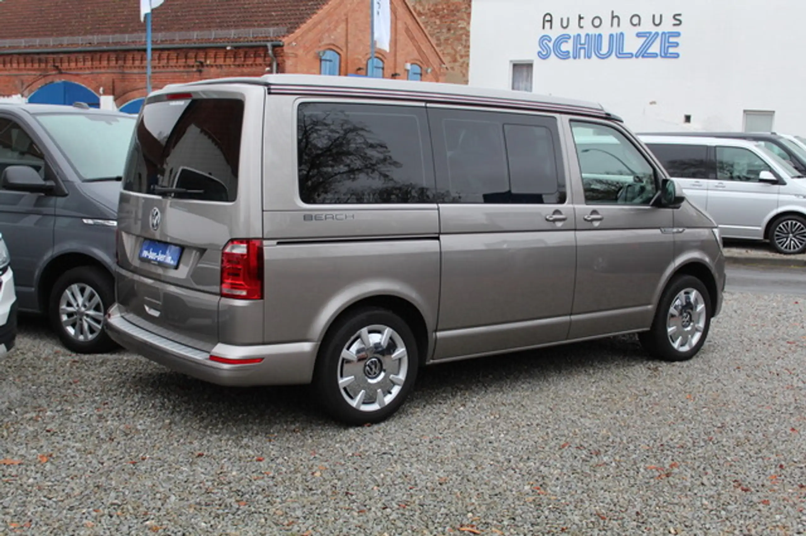 Volkswagen - T6 California