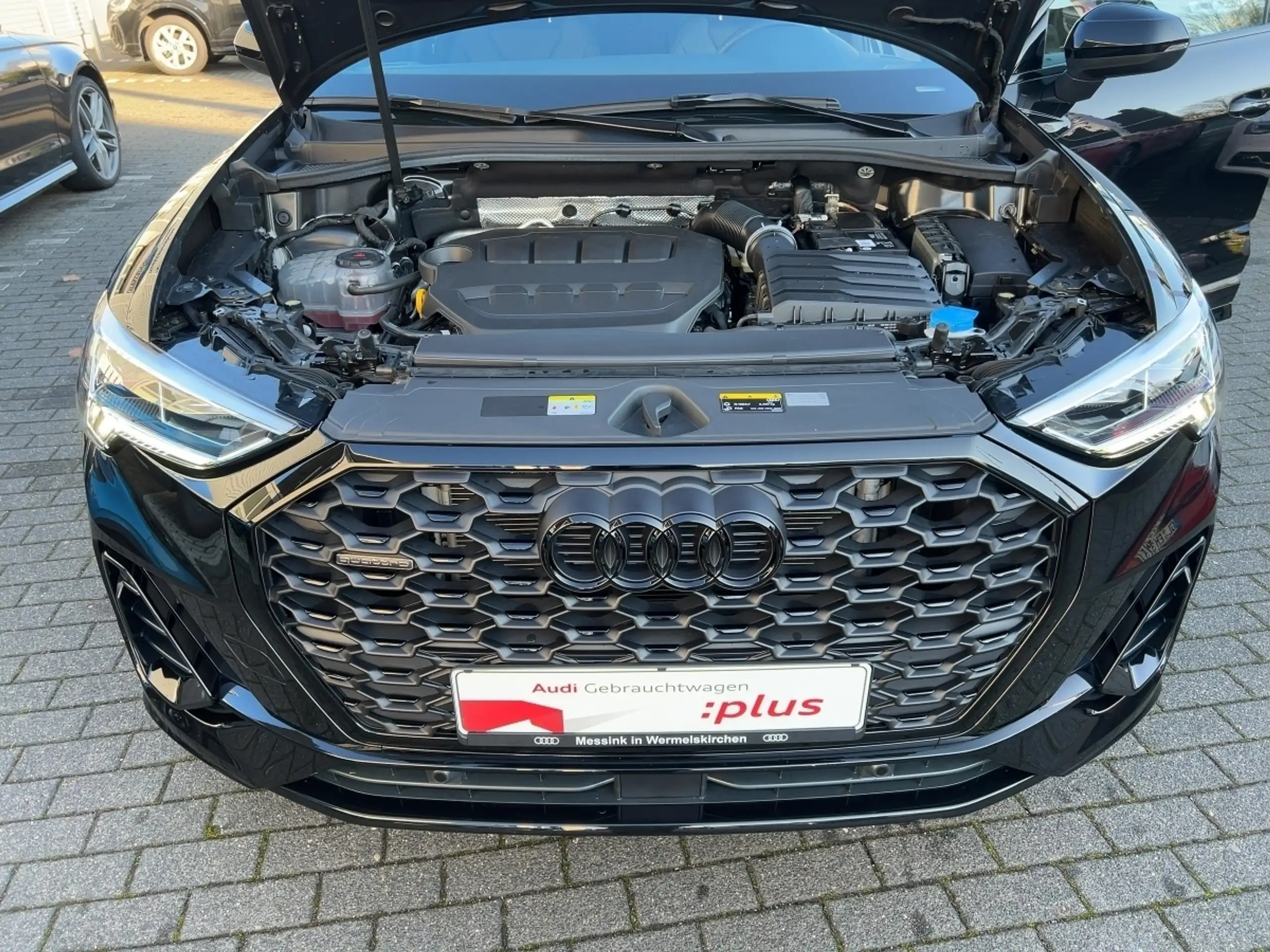 Audi - Q3