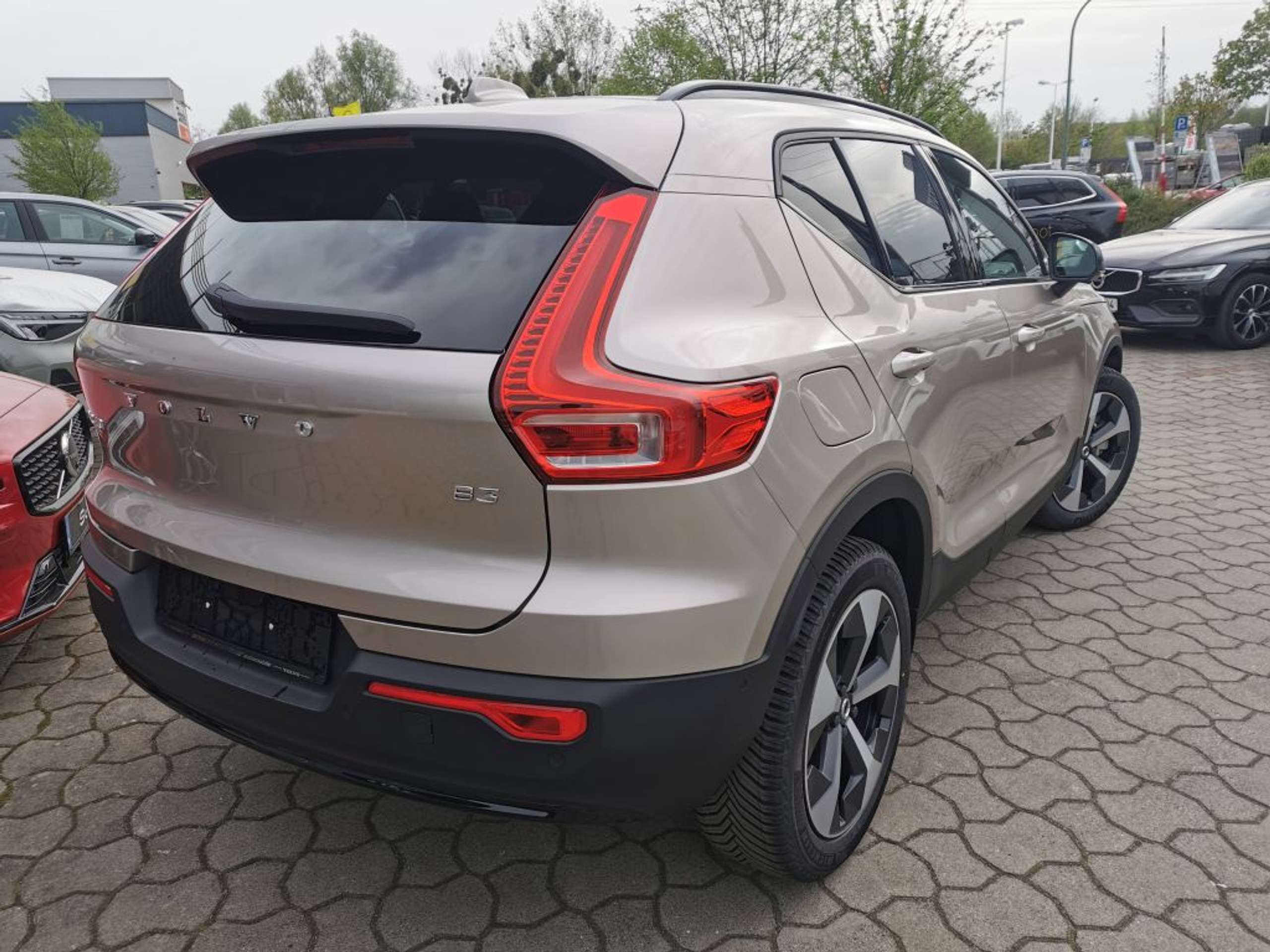 Volvo - XC40