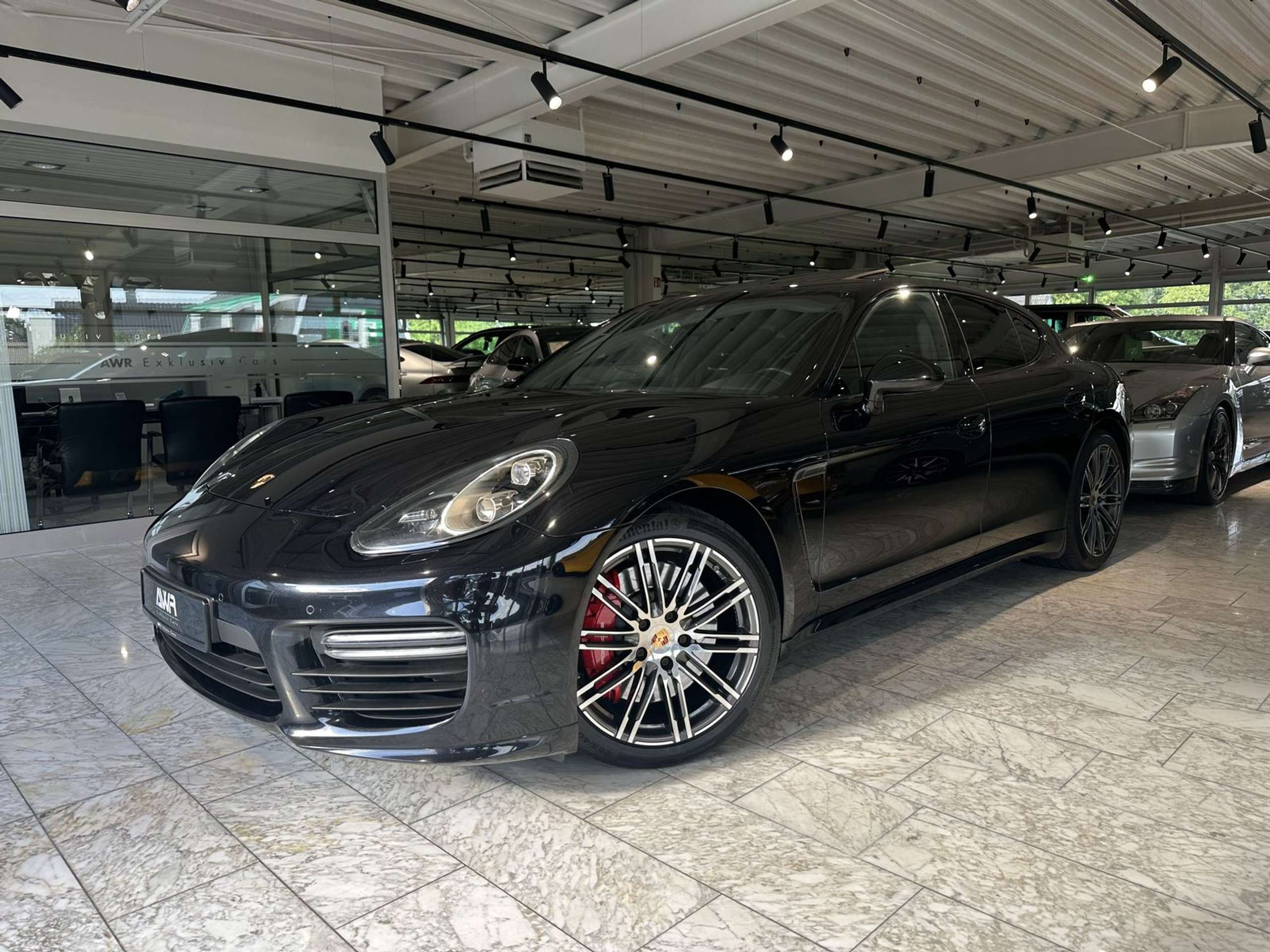 Porsche - Panamera