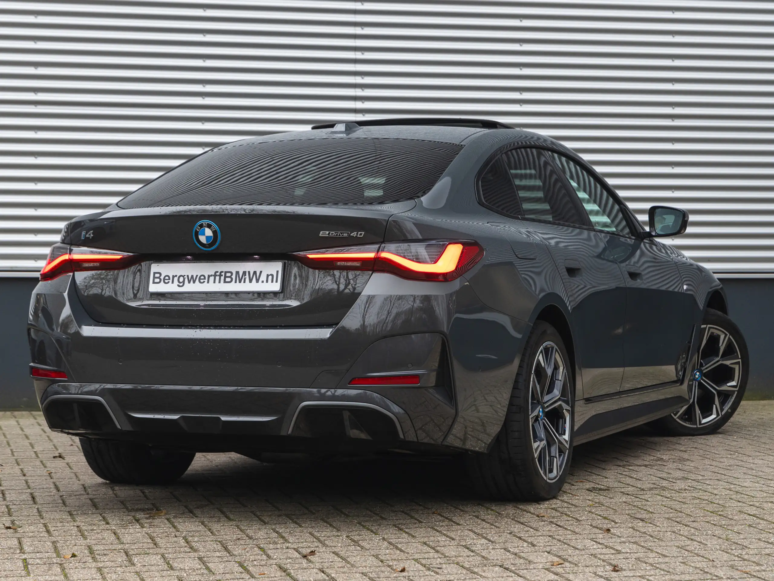 BMW - i4