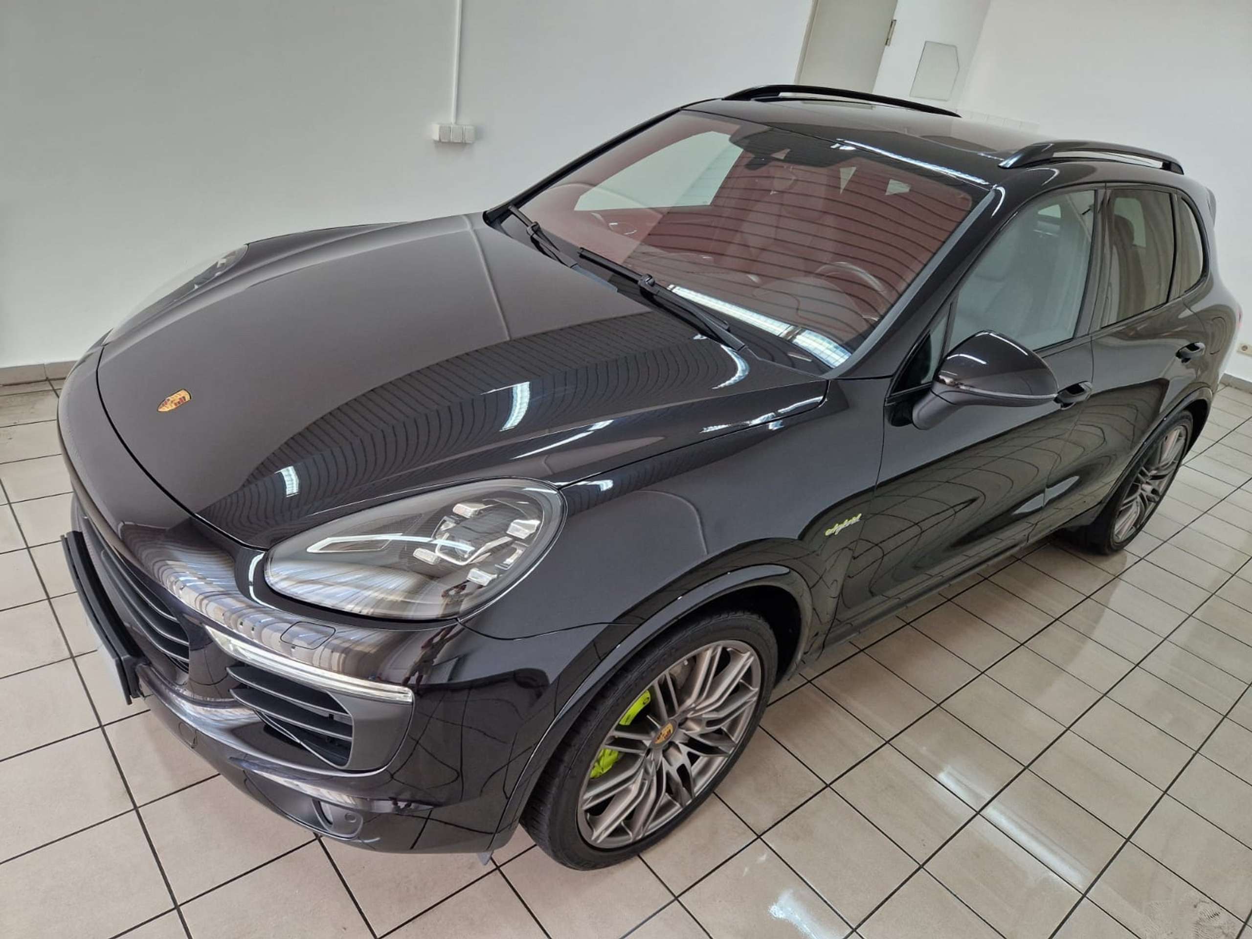 Porsche - Cayenne