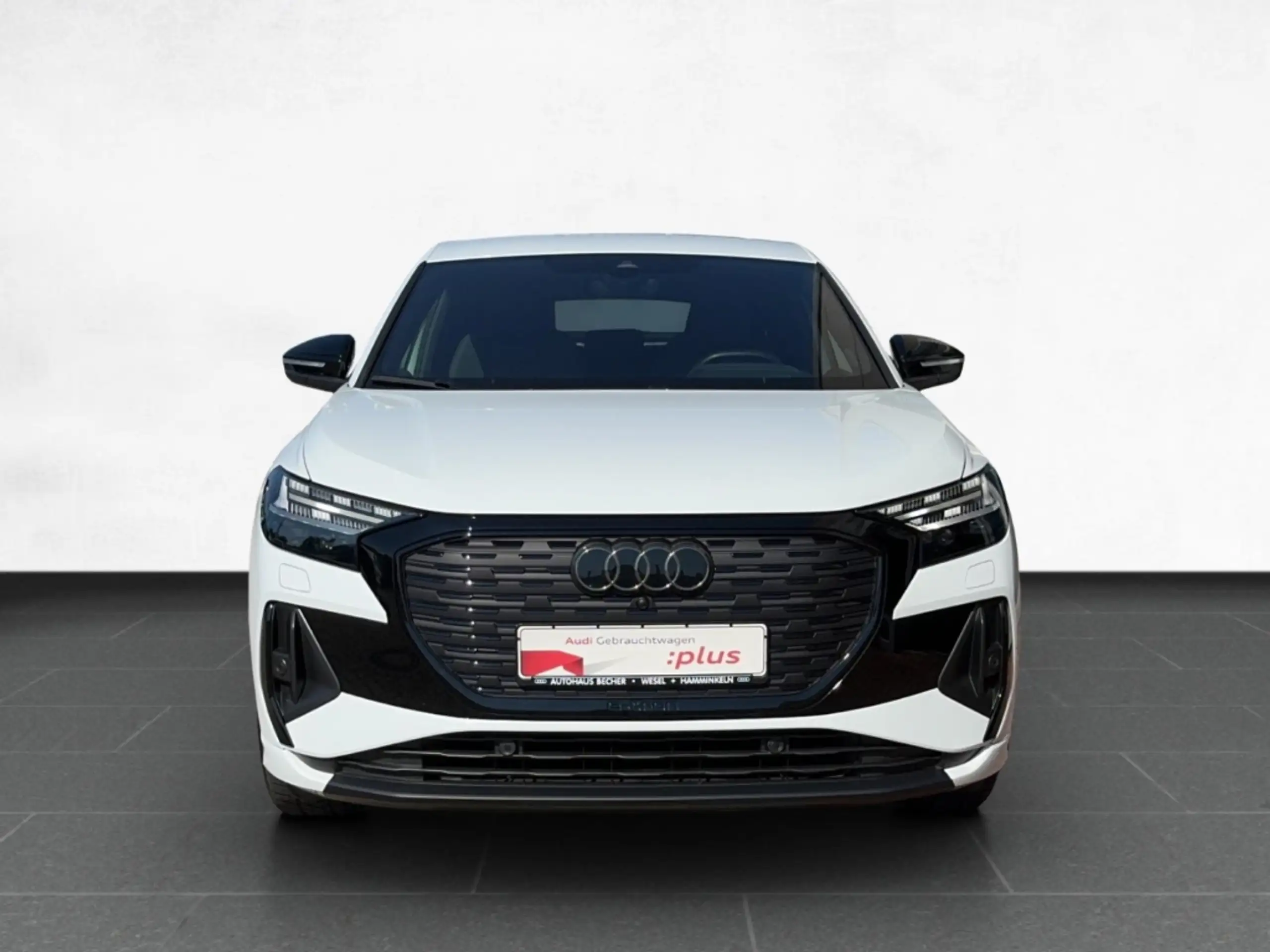 Audi - Q4 e-tron