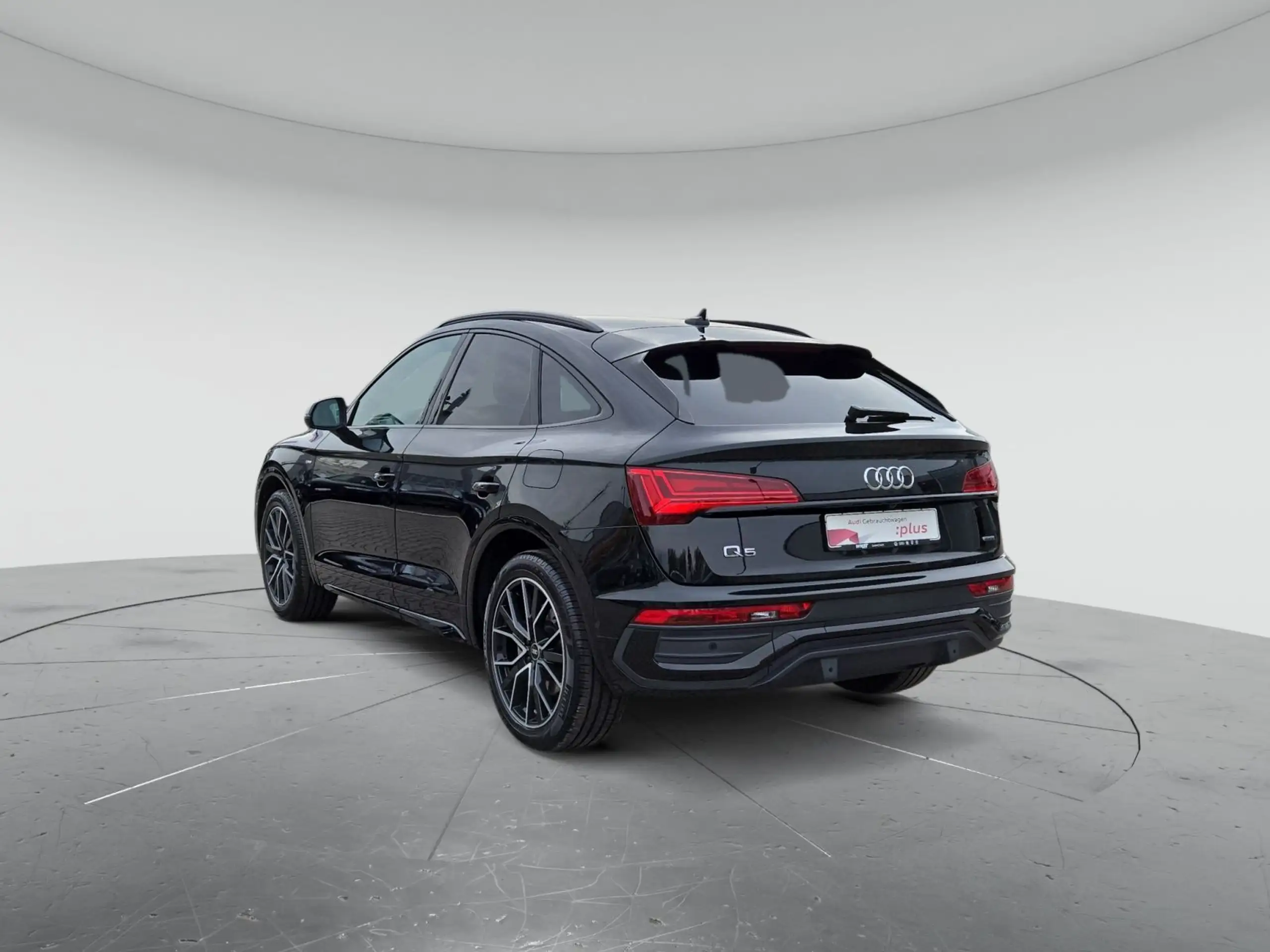 Audi - Q5