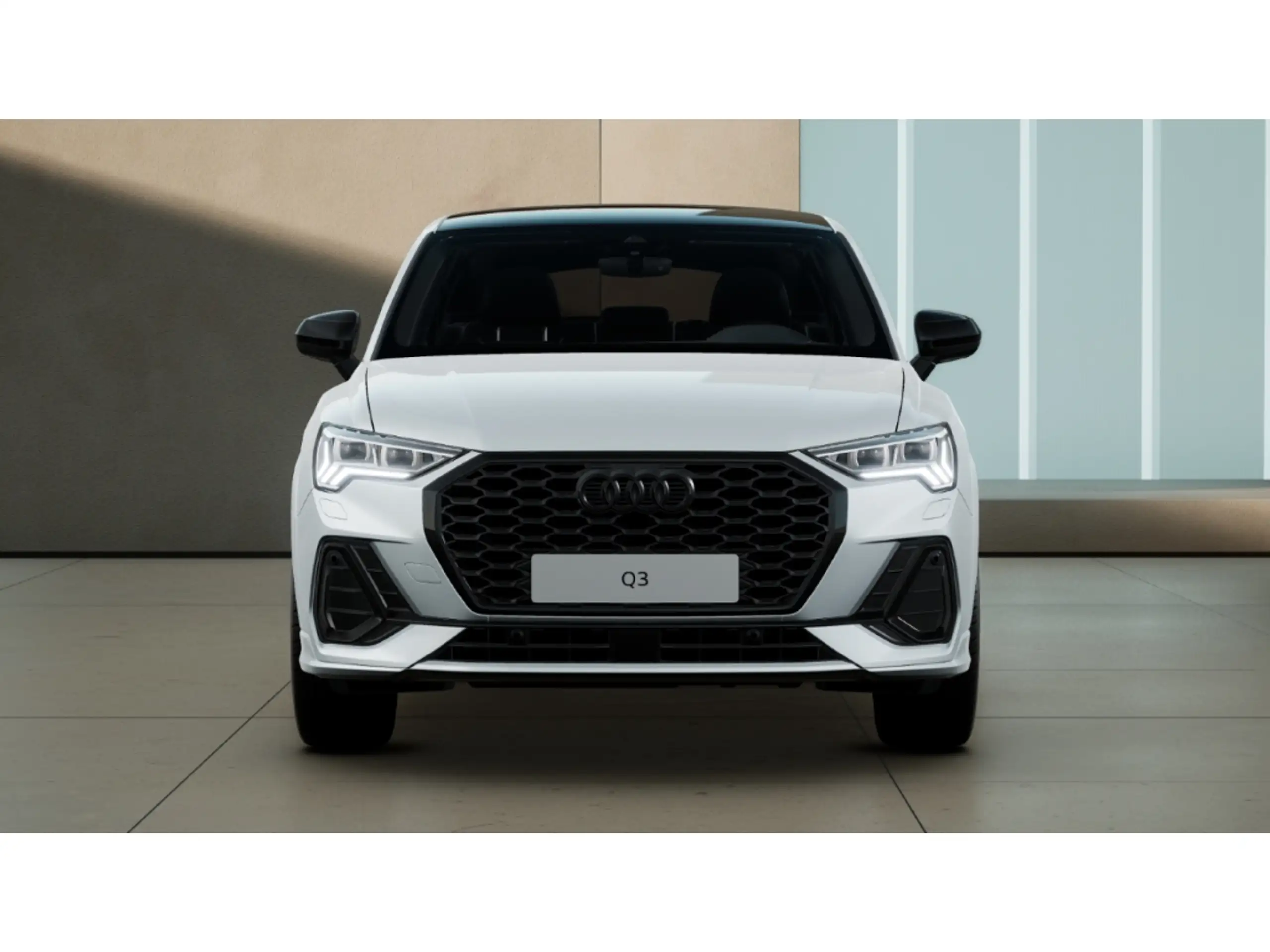 Audi - Q3