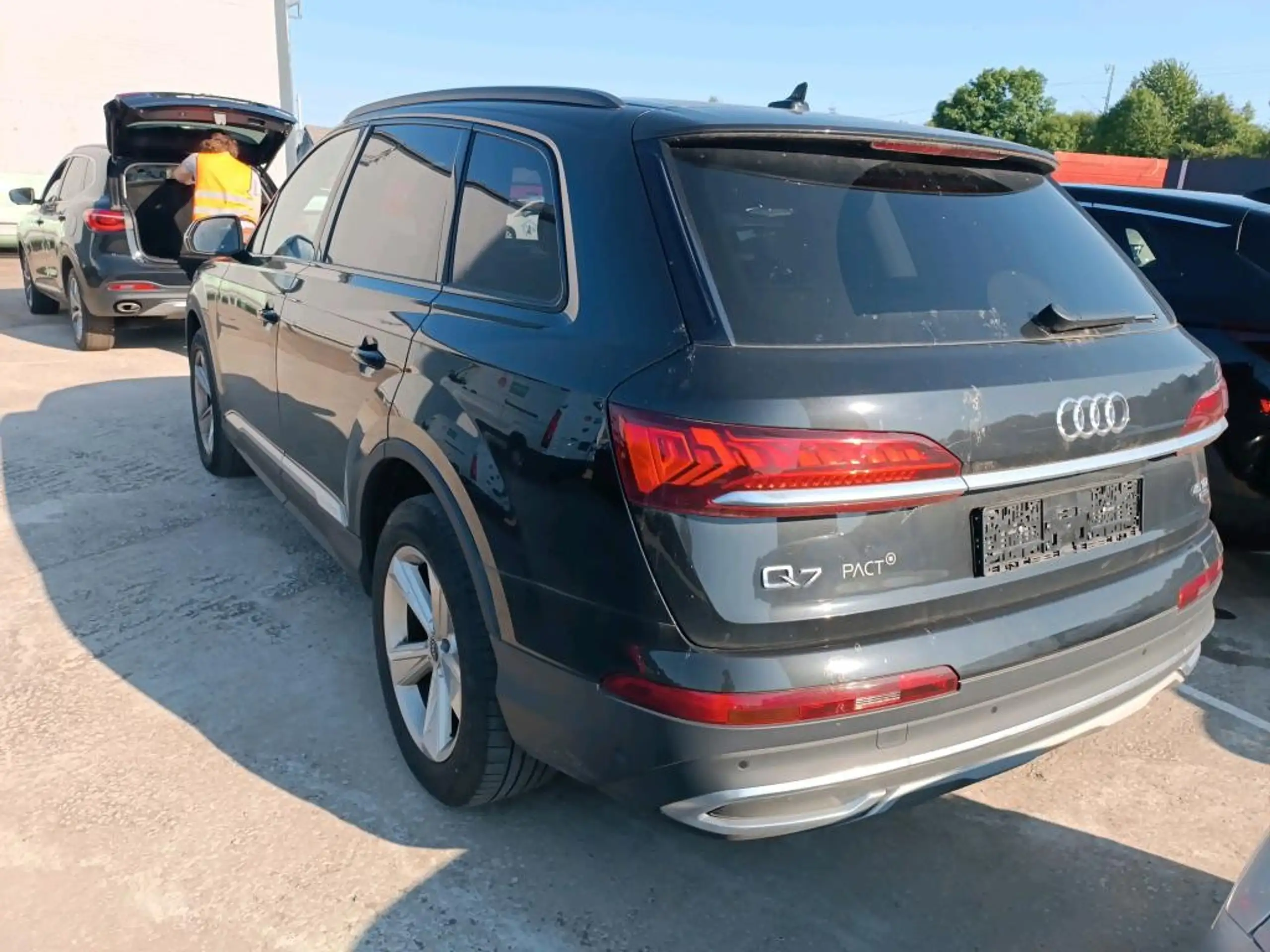 Audi - Q7