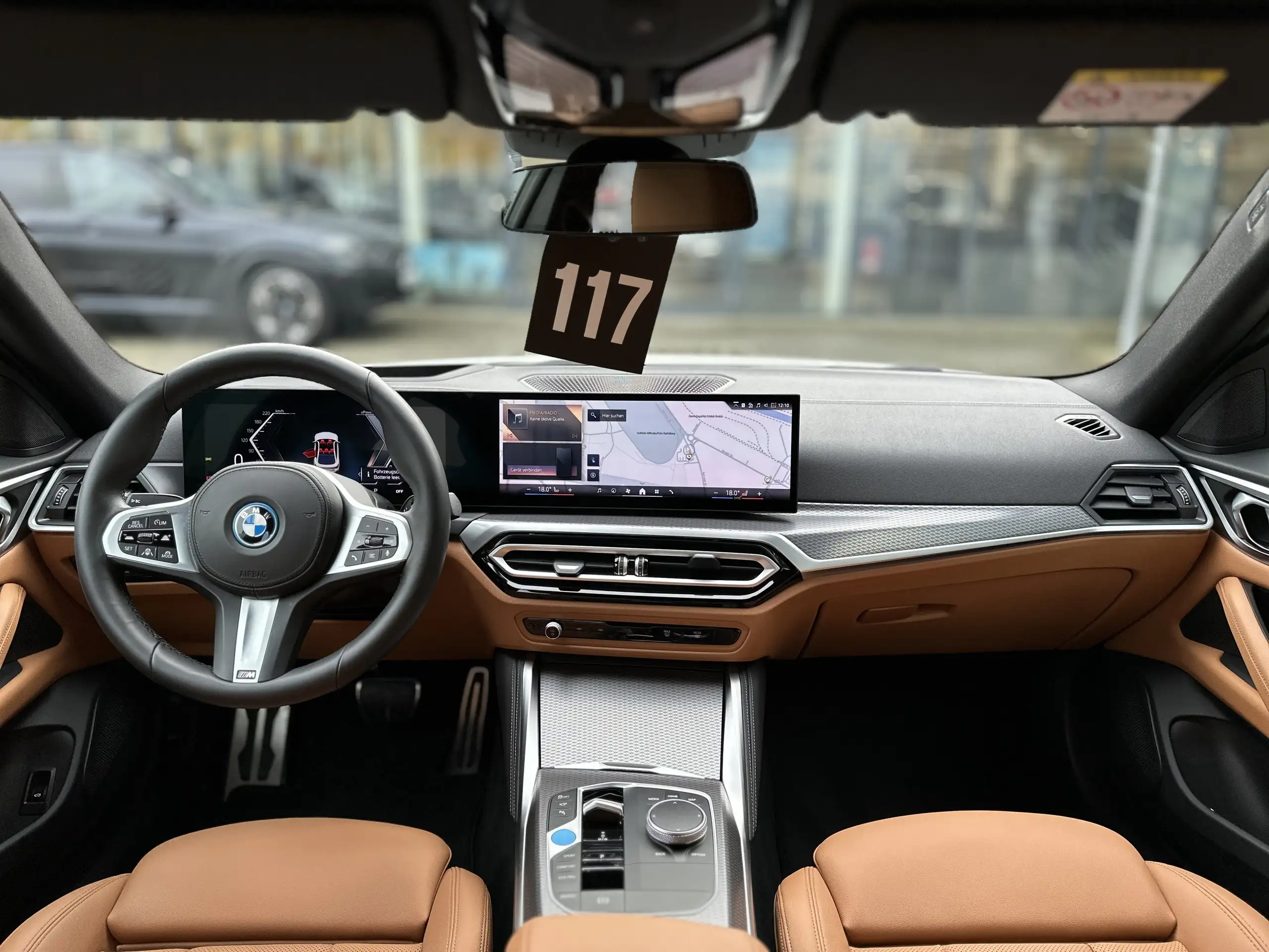 BMW - i4