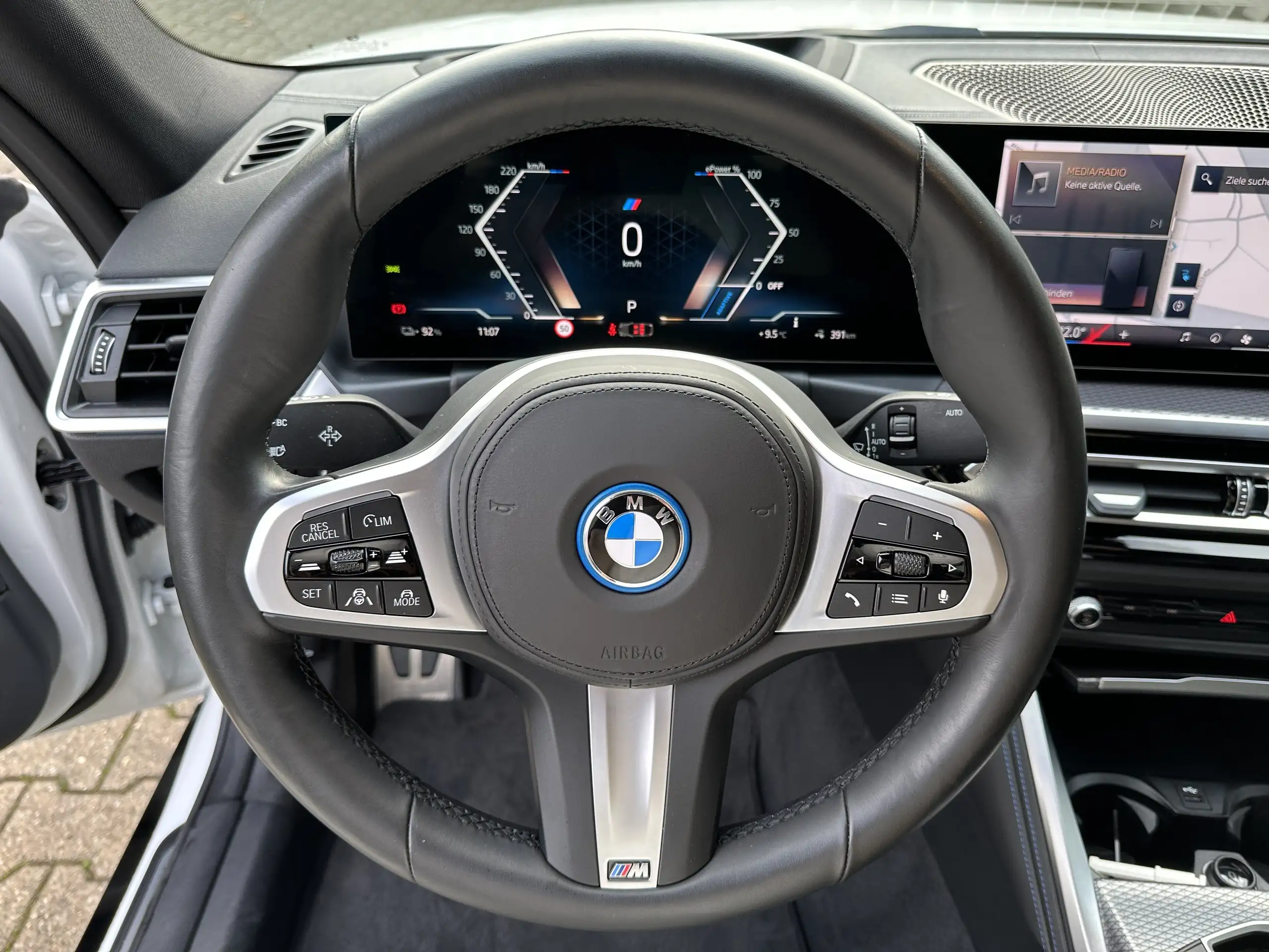 BMW - i4