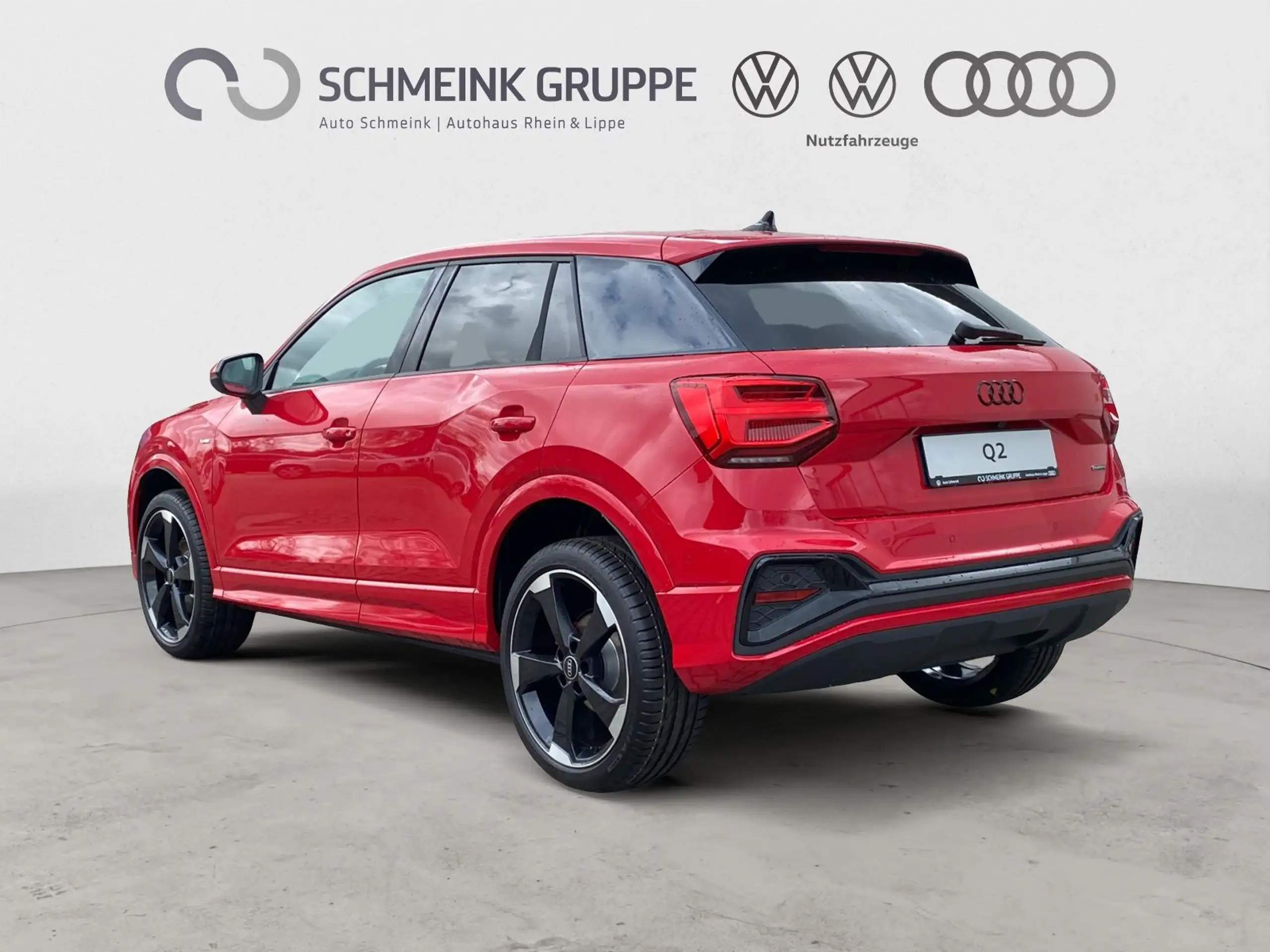 Audi - Q2