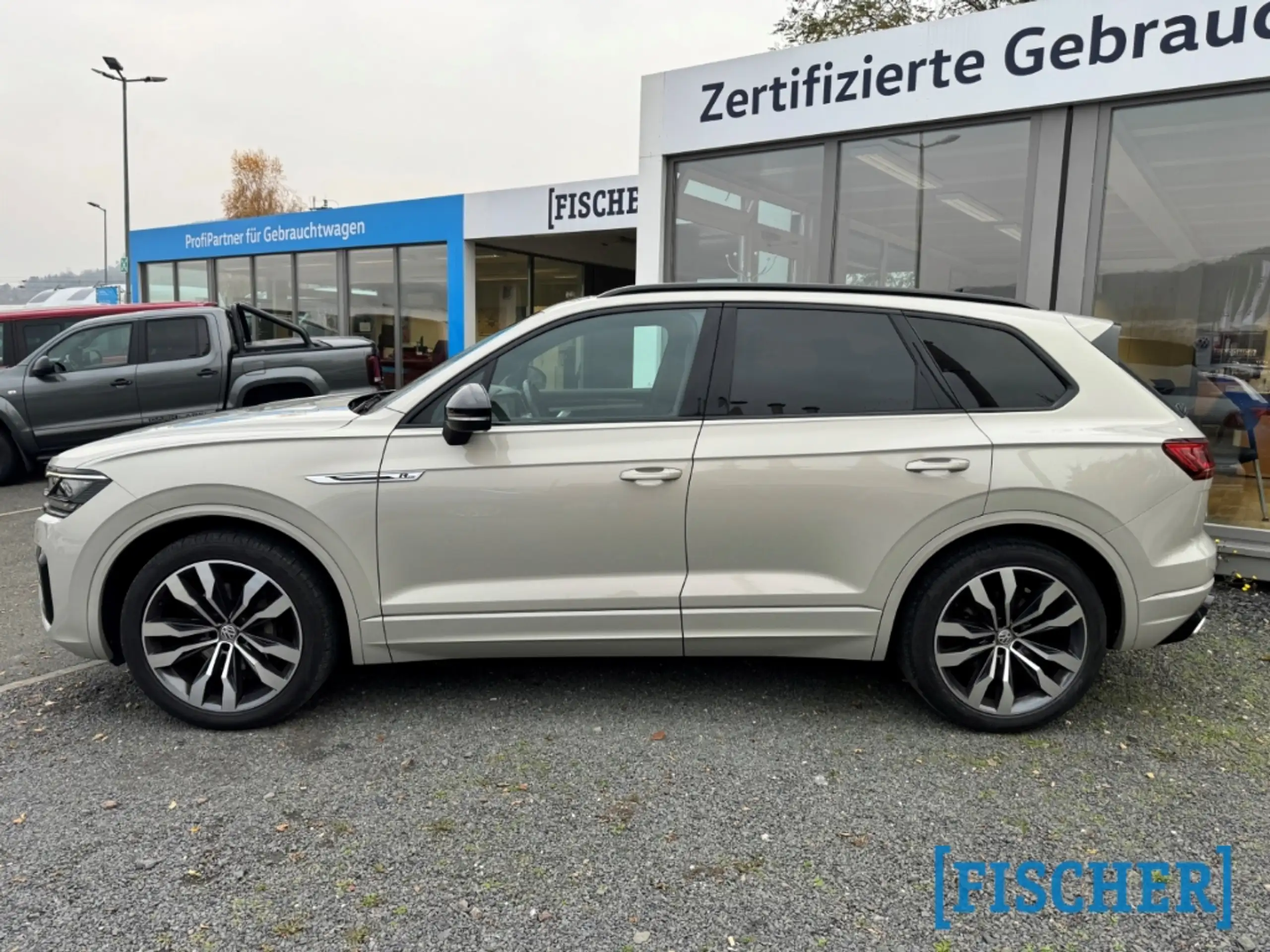 Volkswagen - Touareg