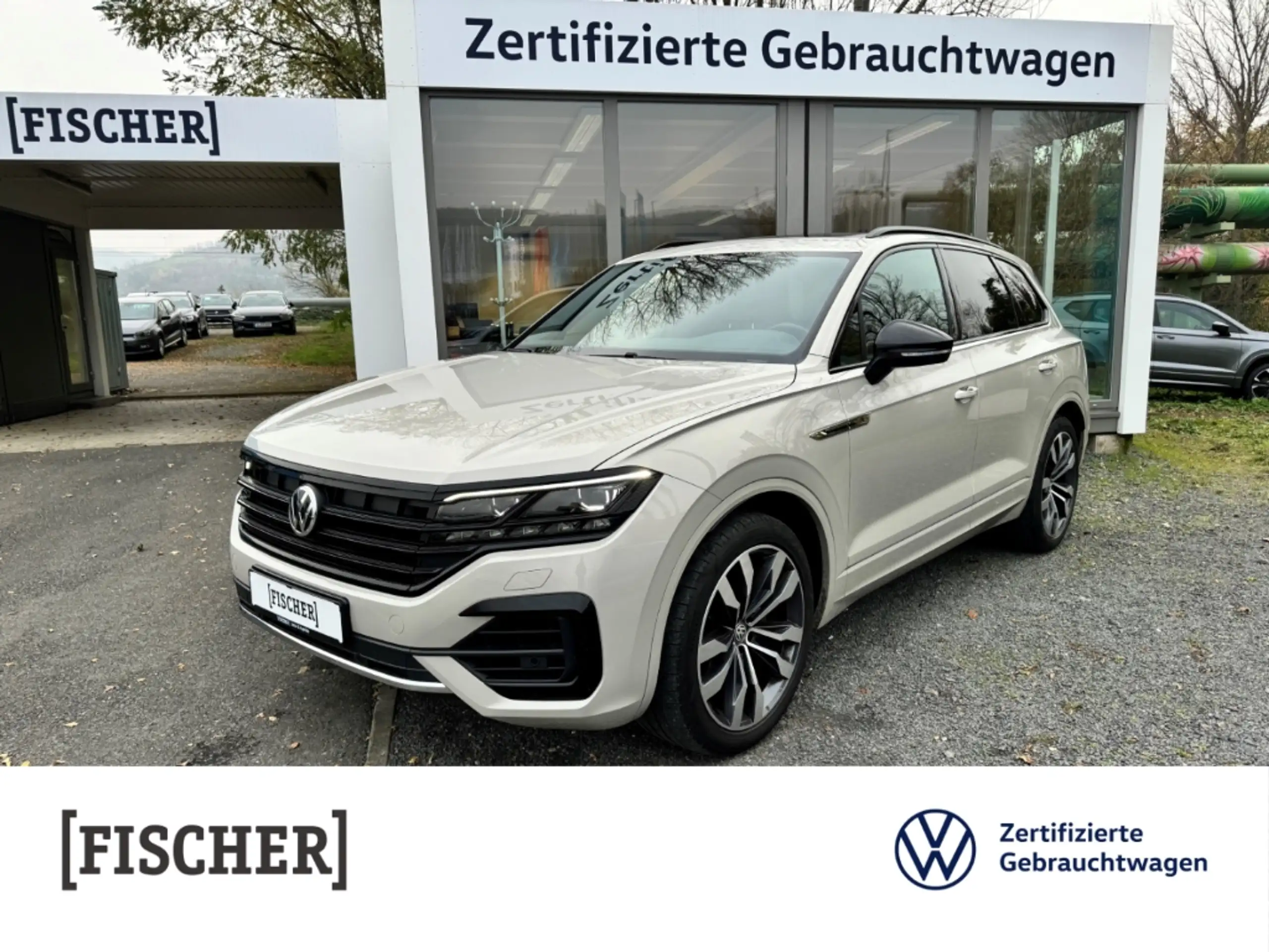 Volkswagen - Touareg