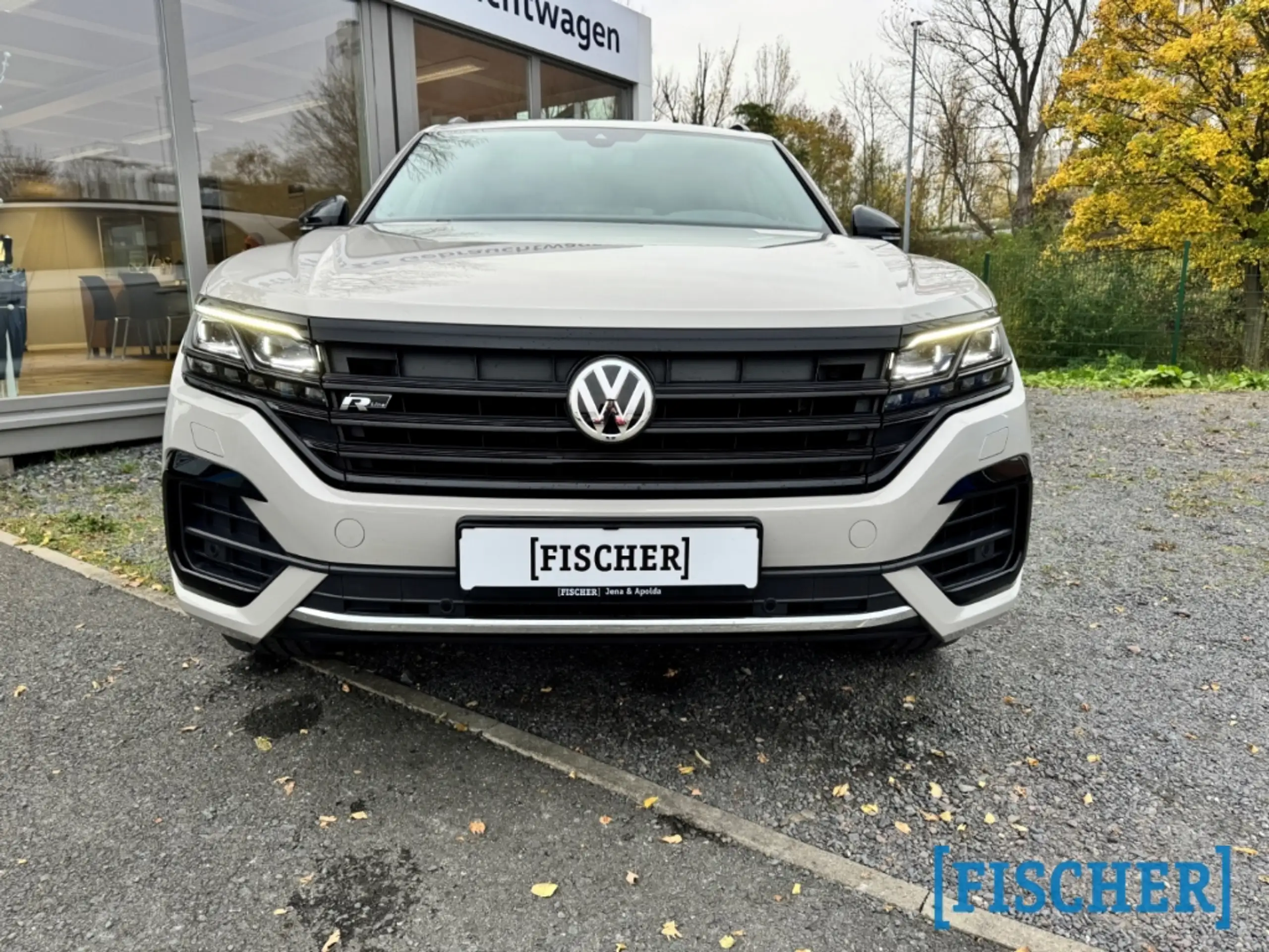 Volkswagen - Touareg