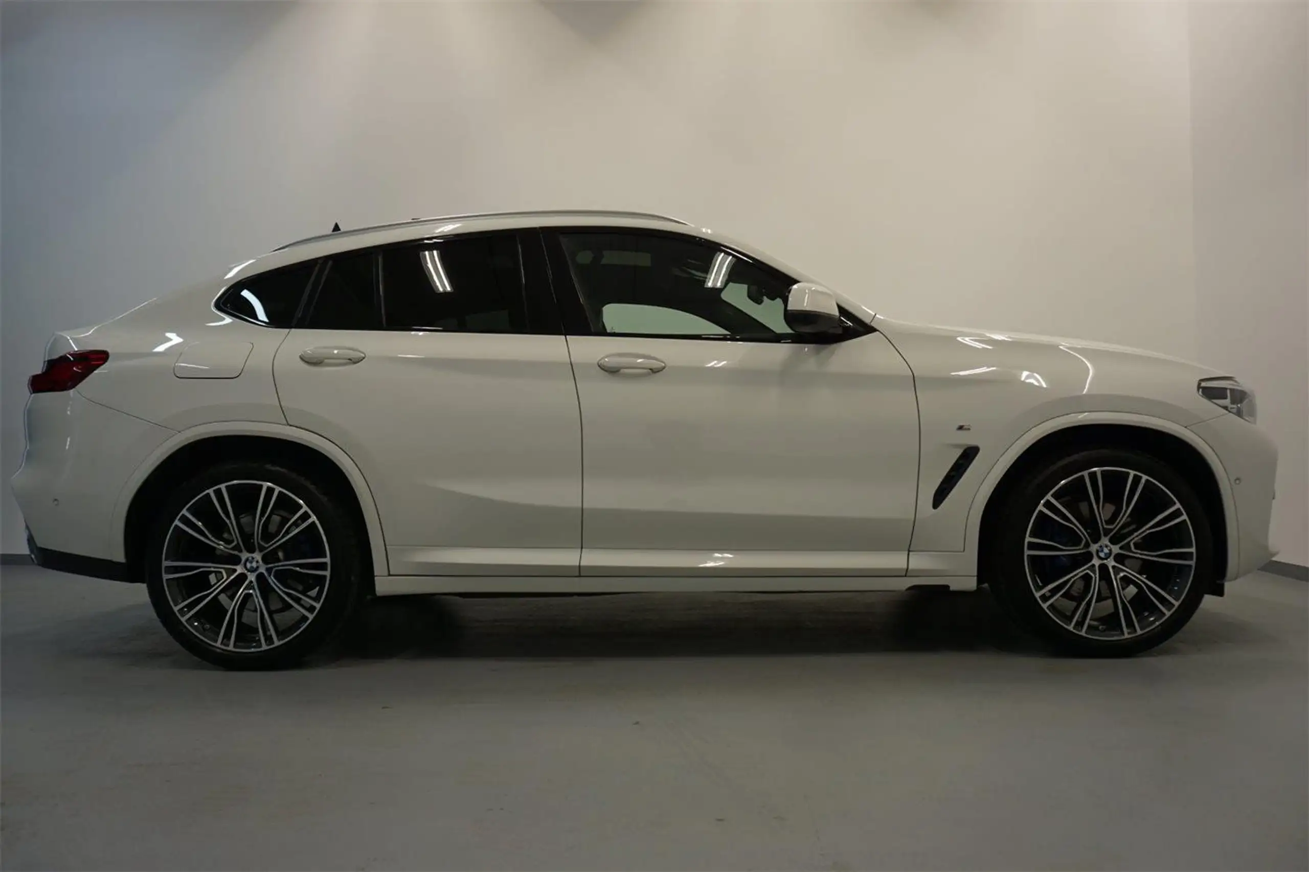 BMW - X4