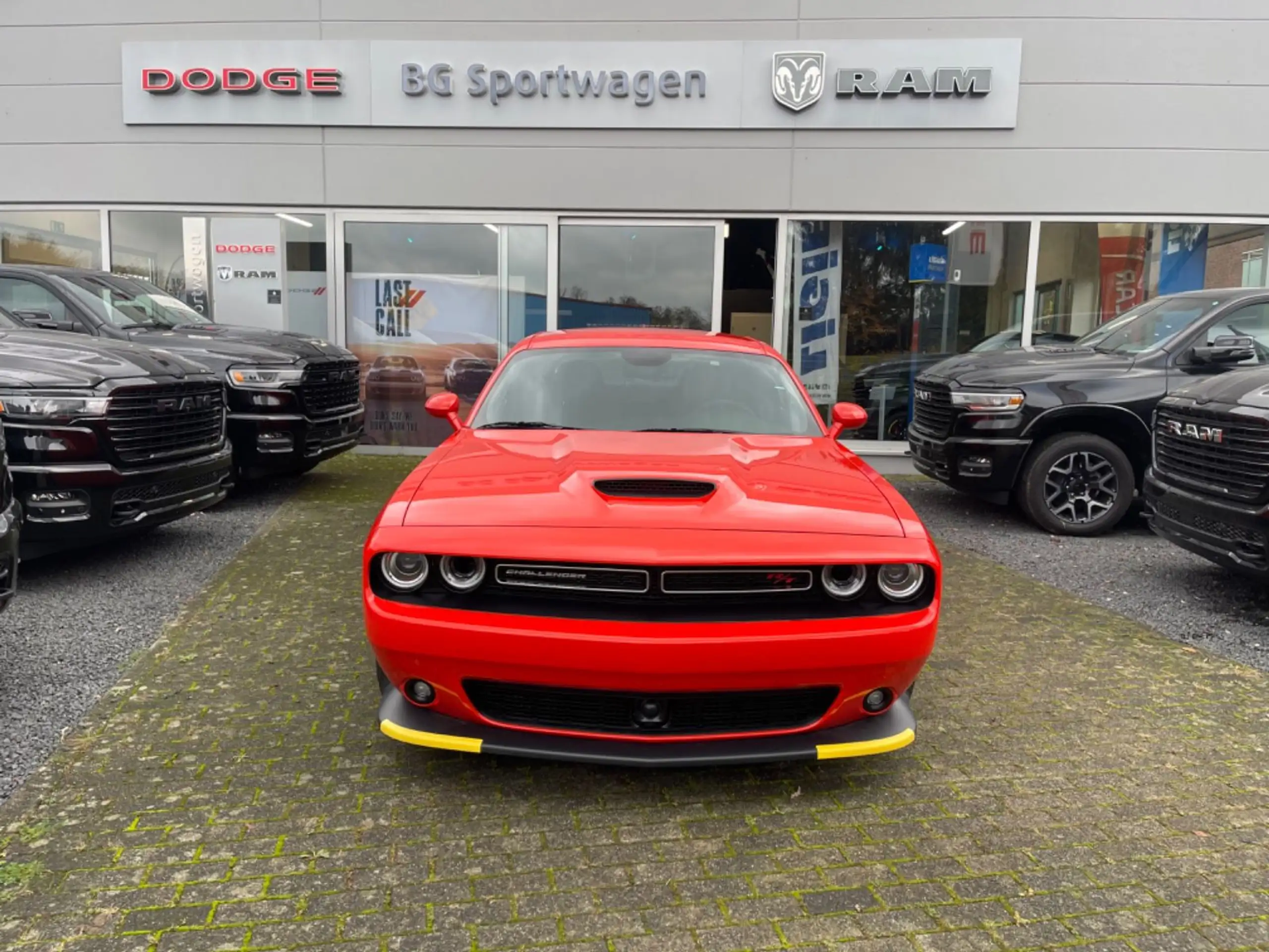 Dodge - Challenger