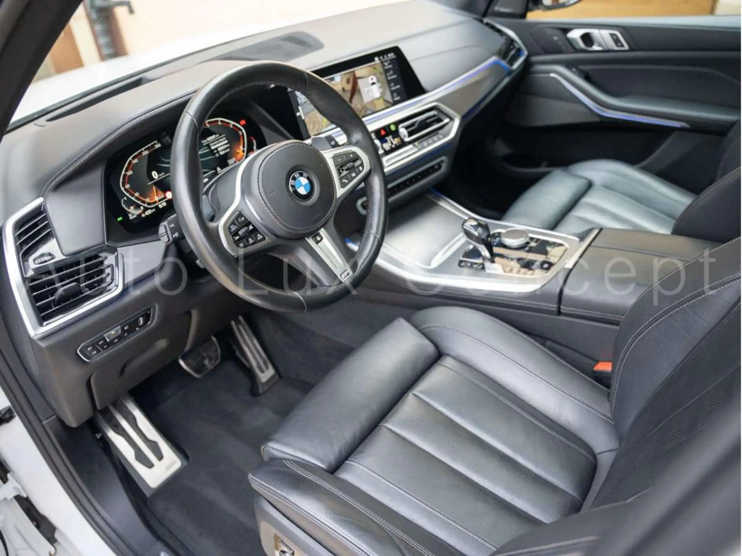 BMW - X5