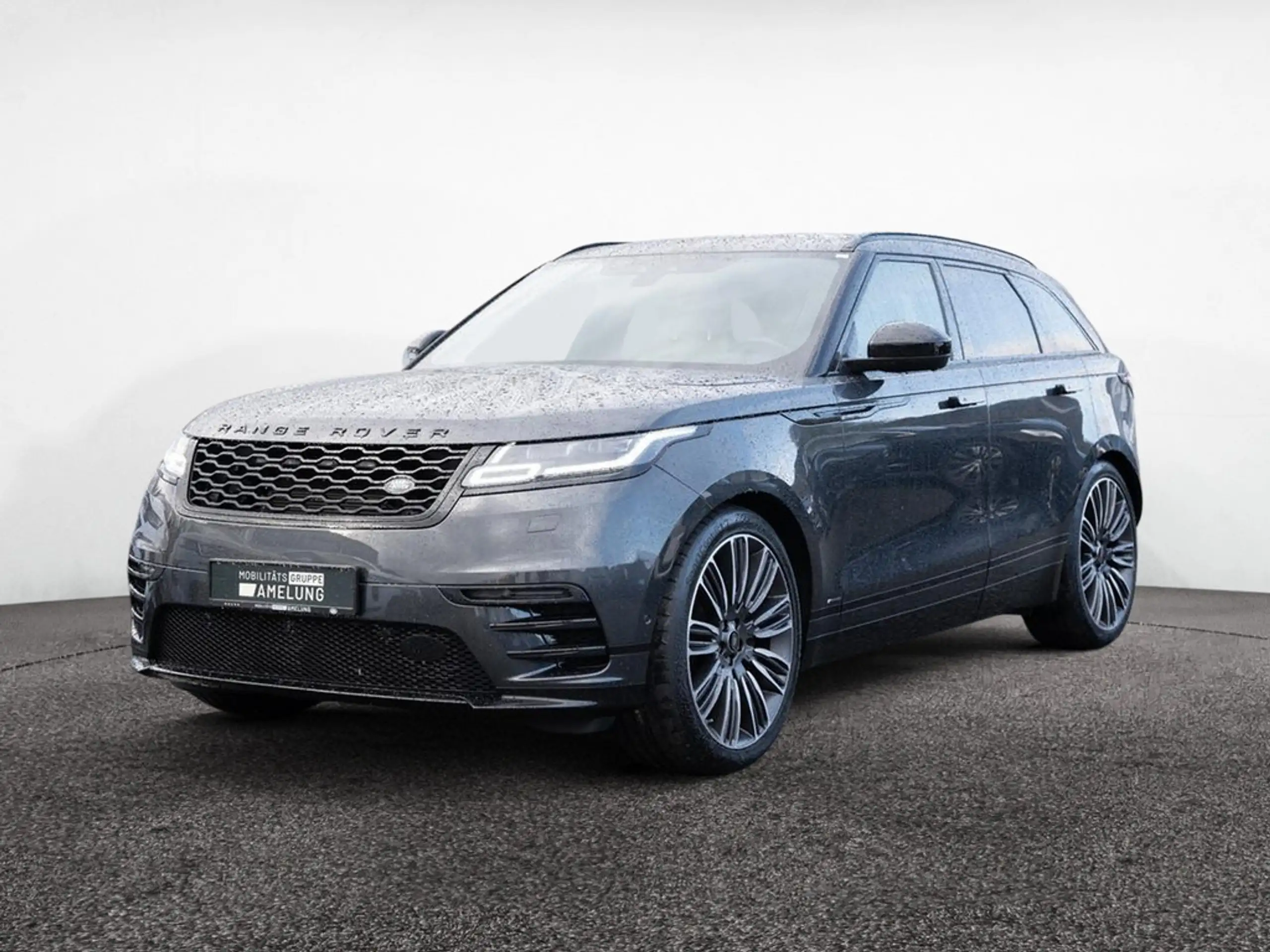 Land Rover - Range Rover Velar