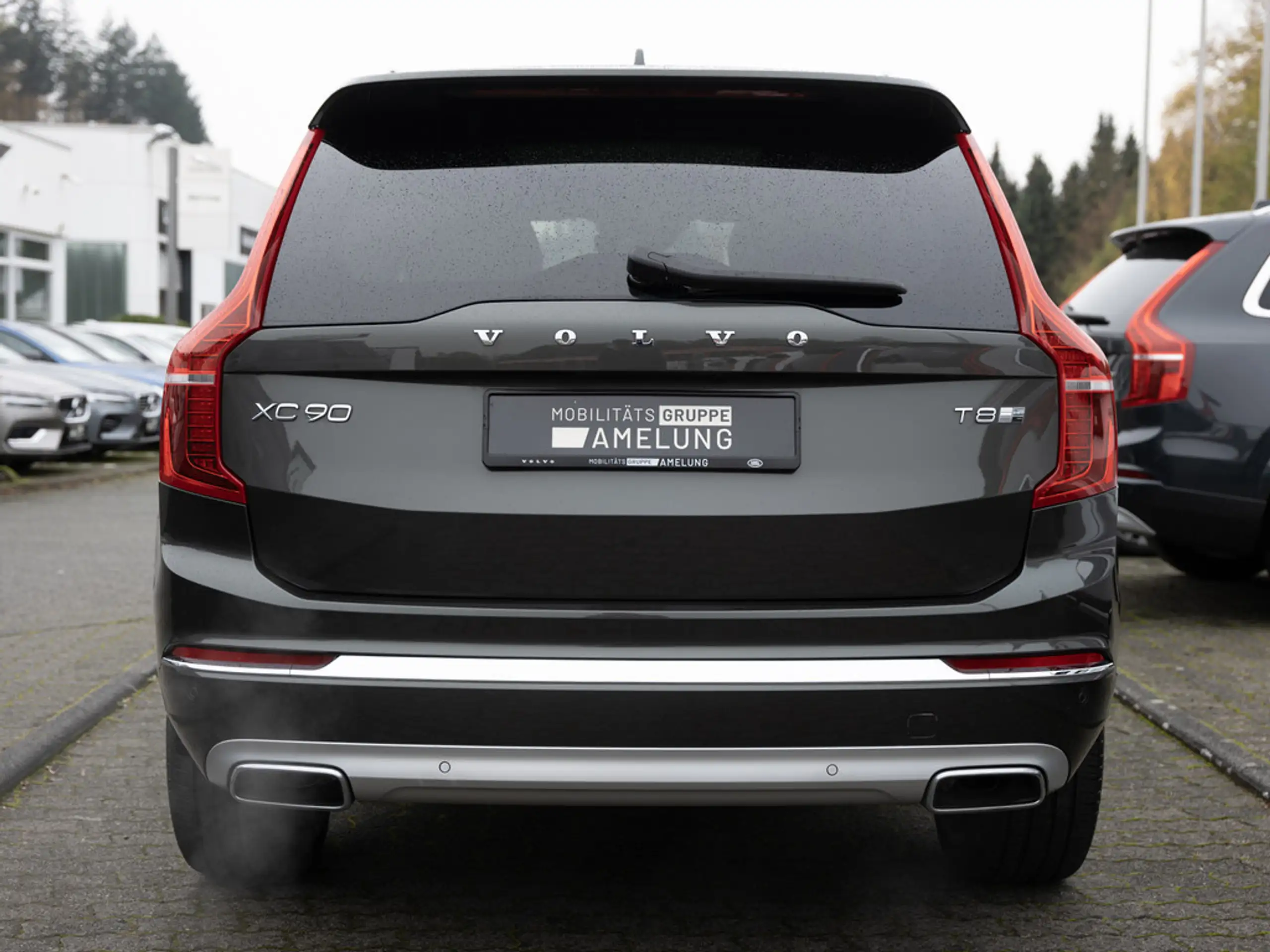 Volvo - XC90