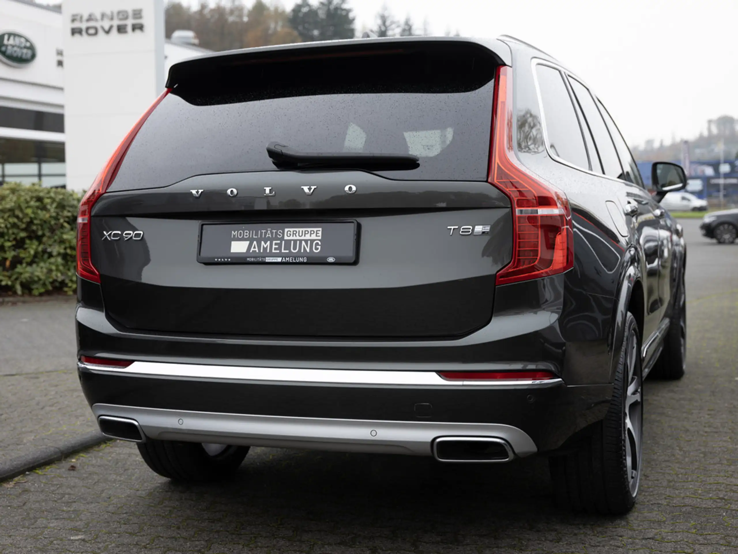 Volvo - XC90