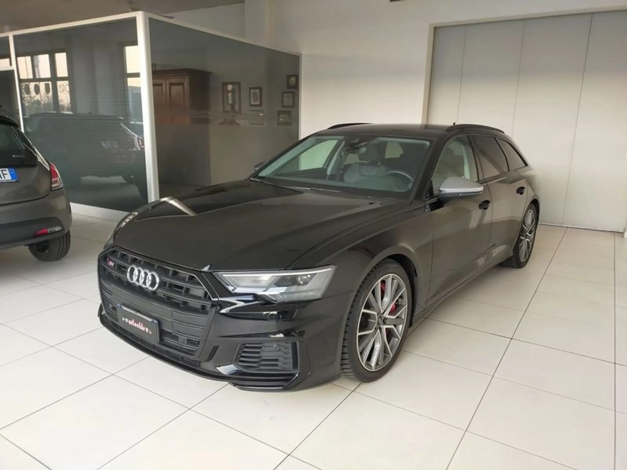 Audi - A6