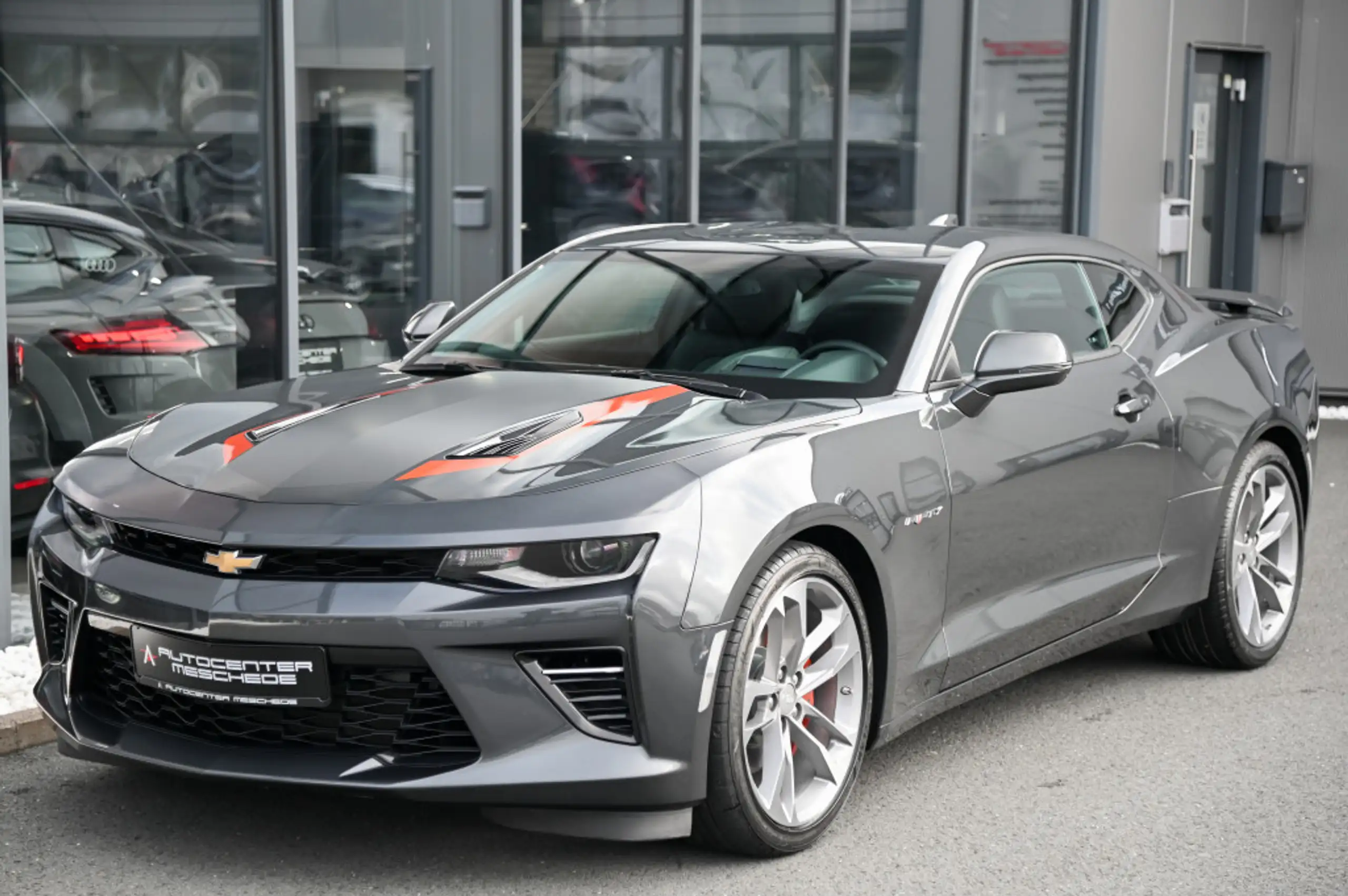 Chevrolet - Camaro