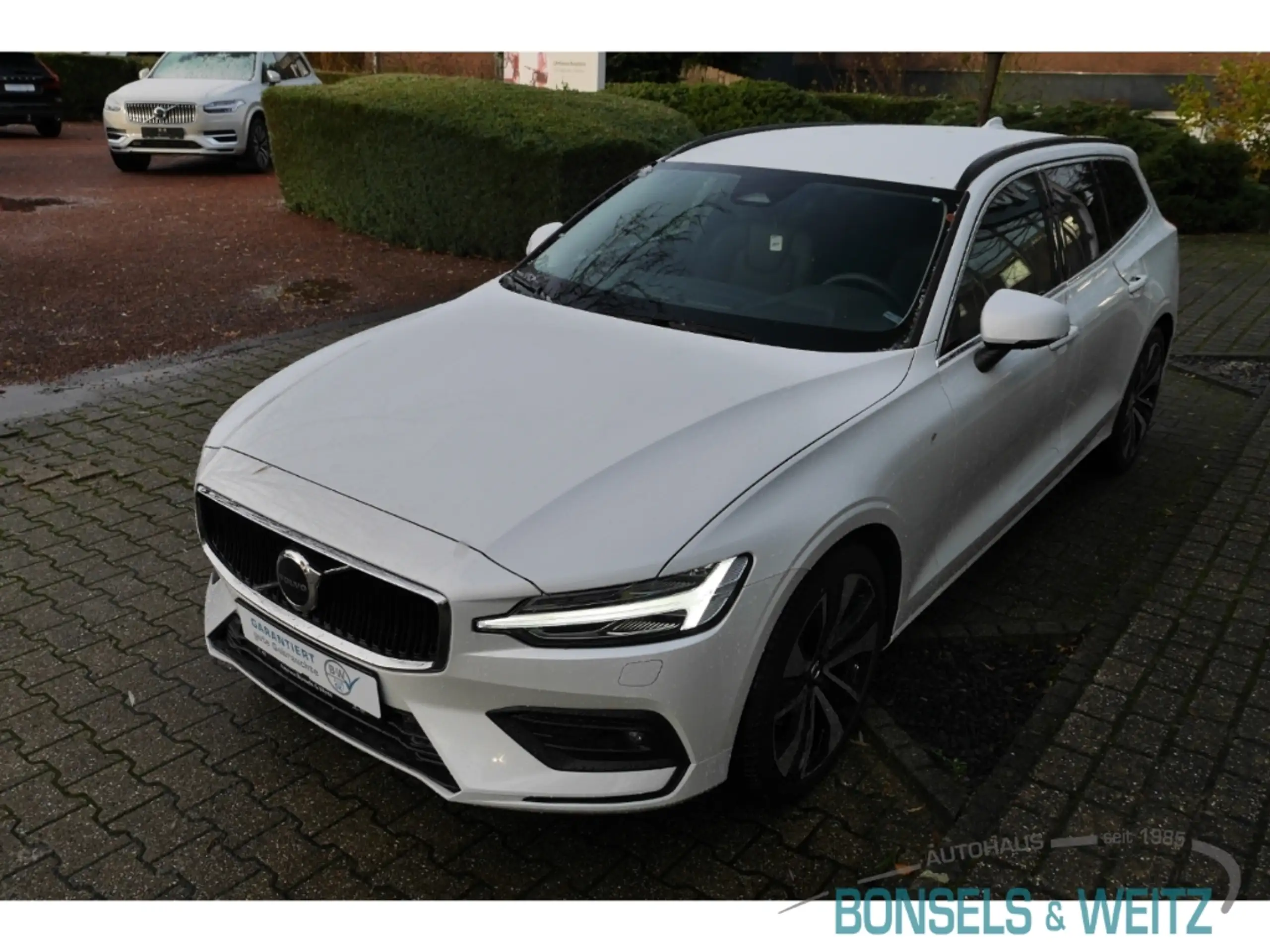 Volvo - XC60