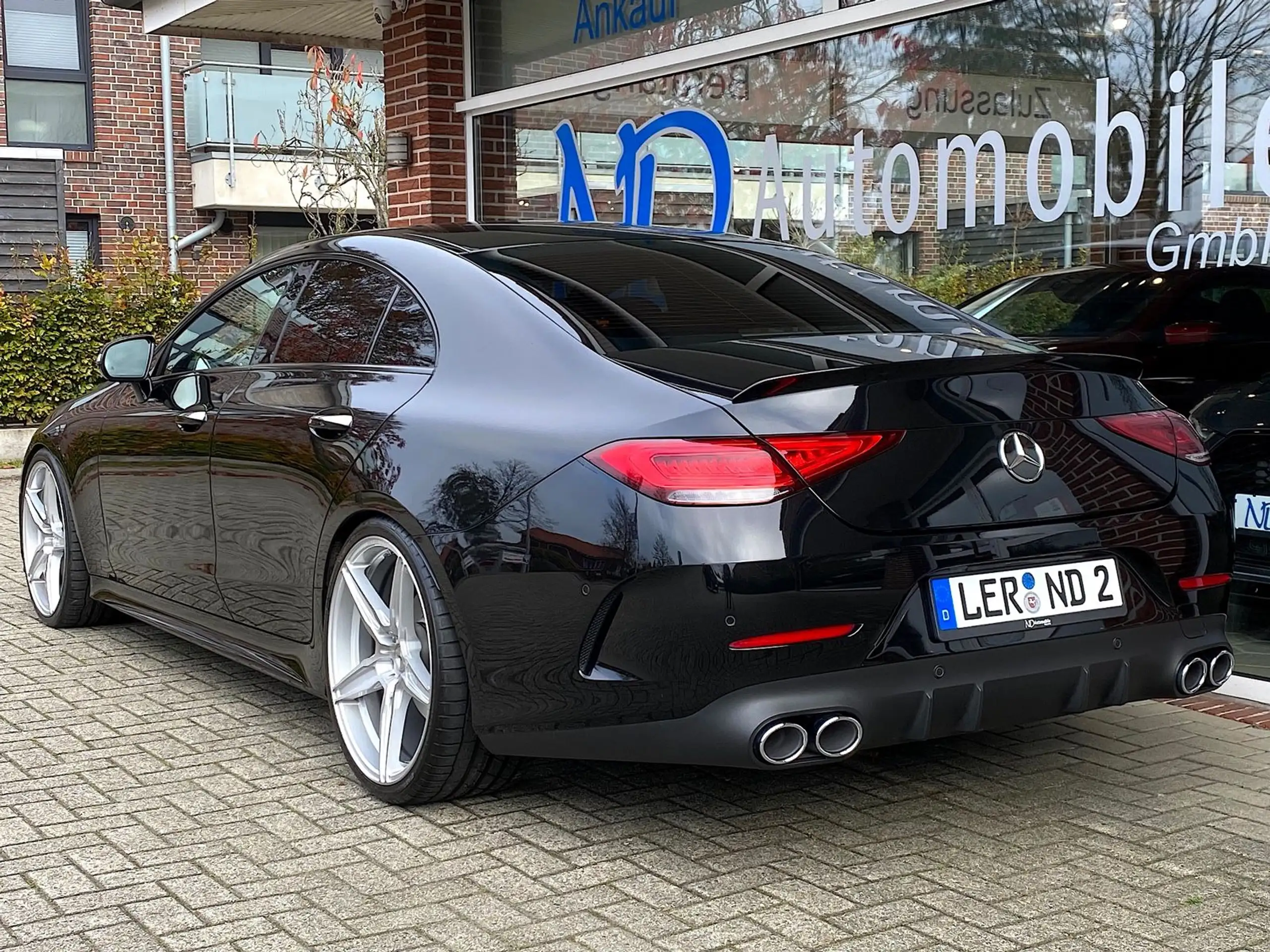 Mercedes-Benz - CLS 400