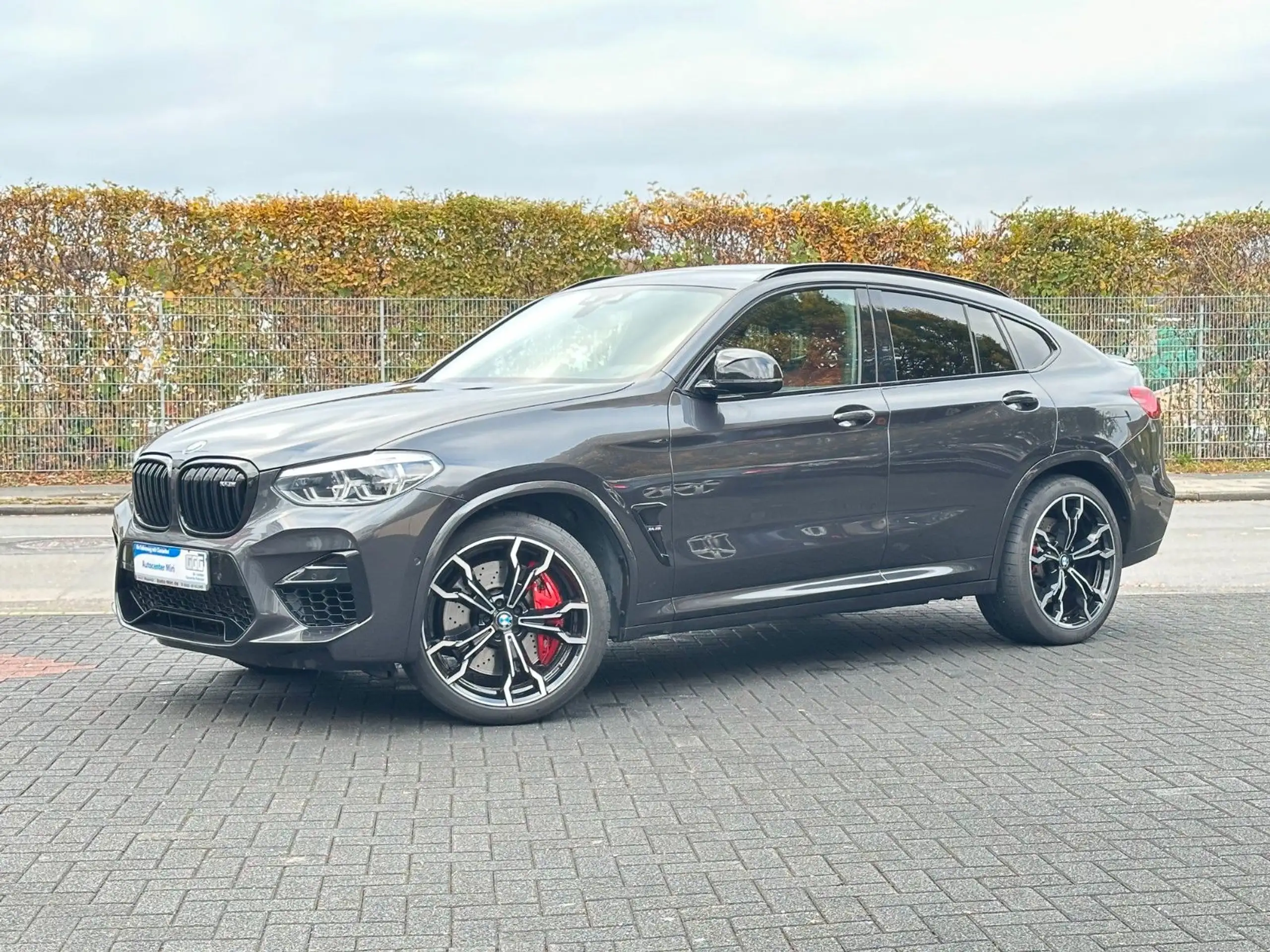 BMW - X4 M