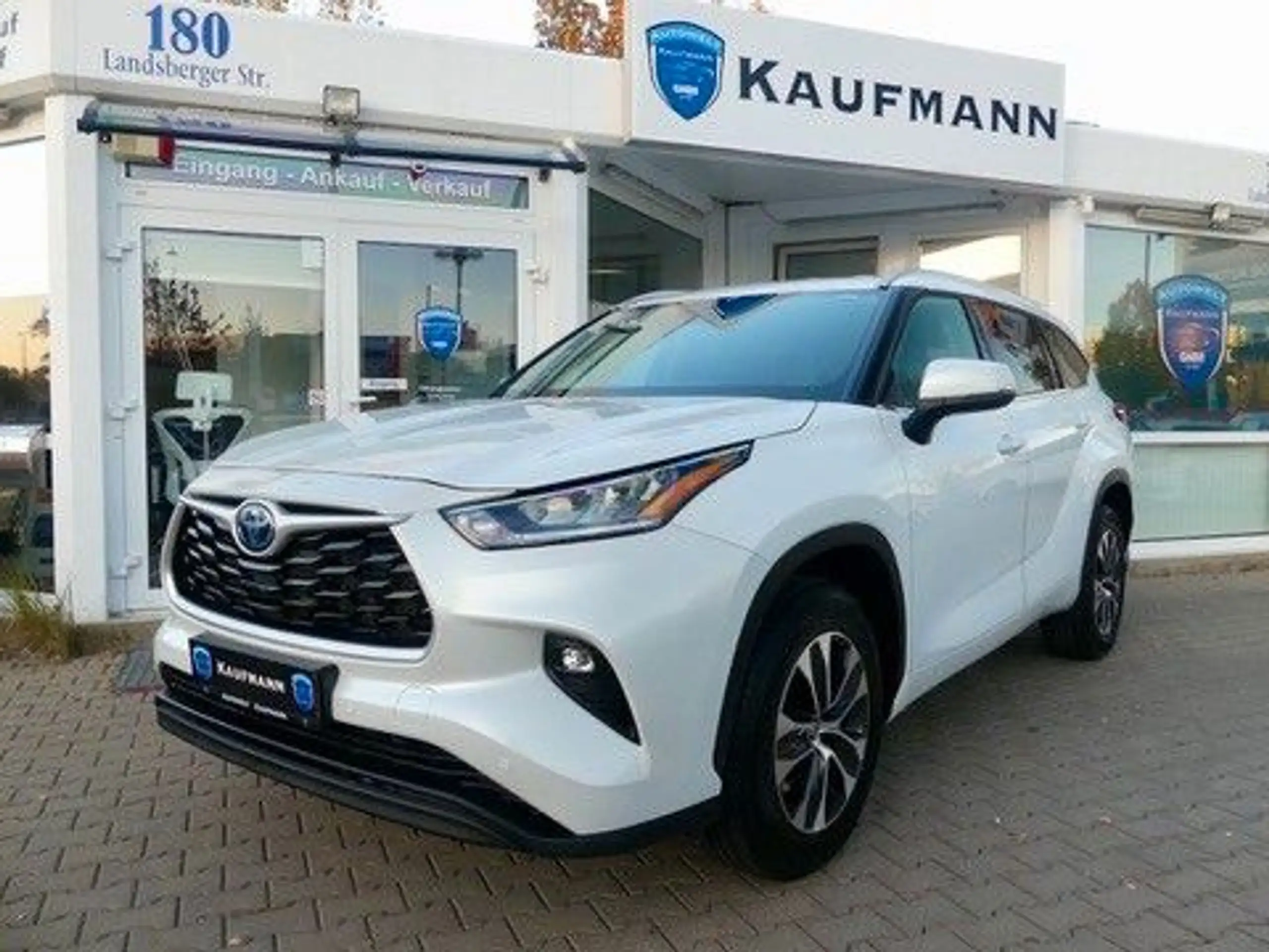 Toyota Highlander 2023