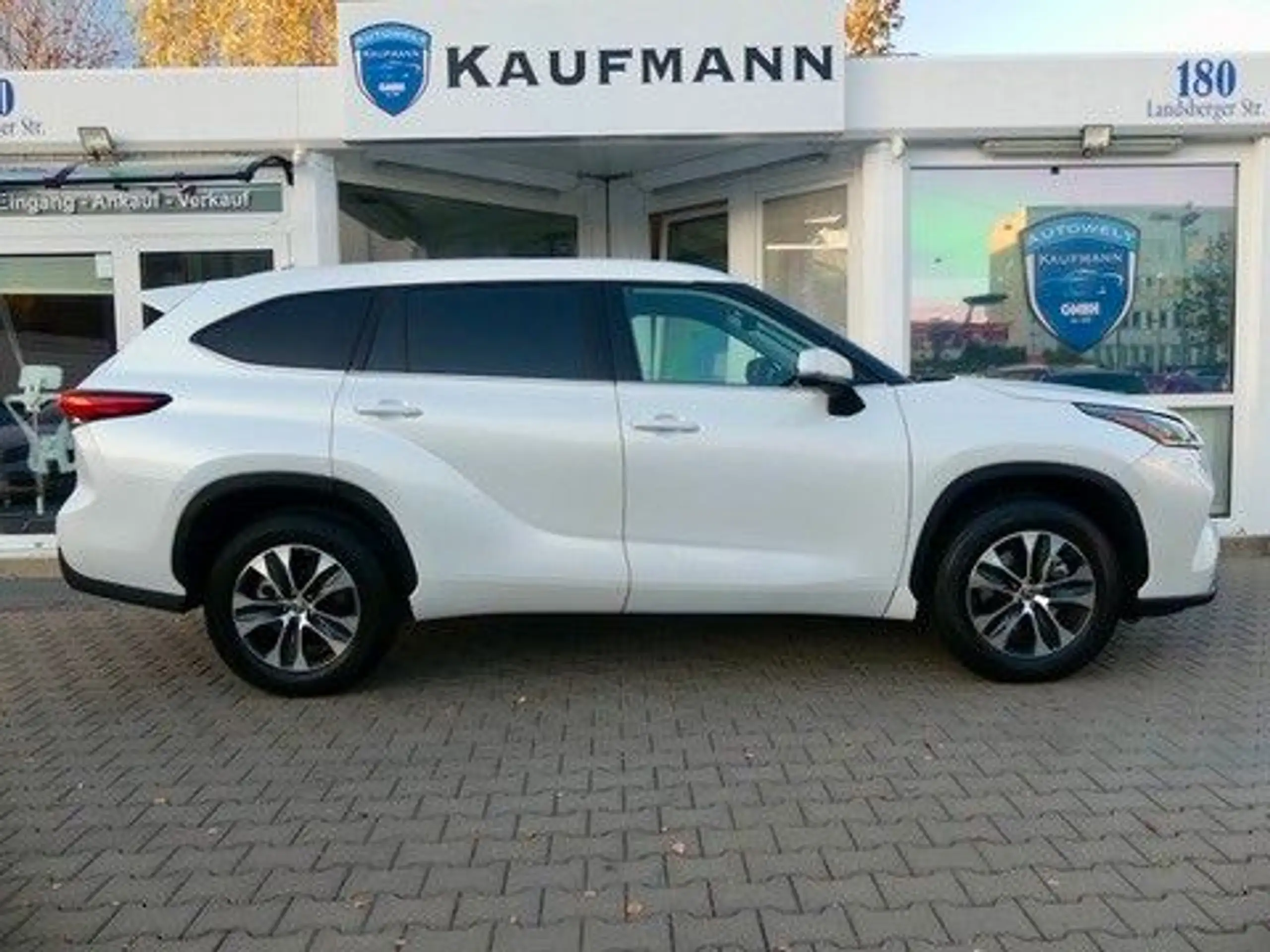 Toyota - Highlander