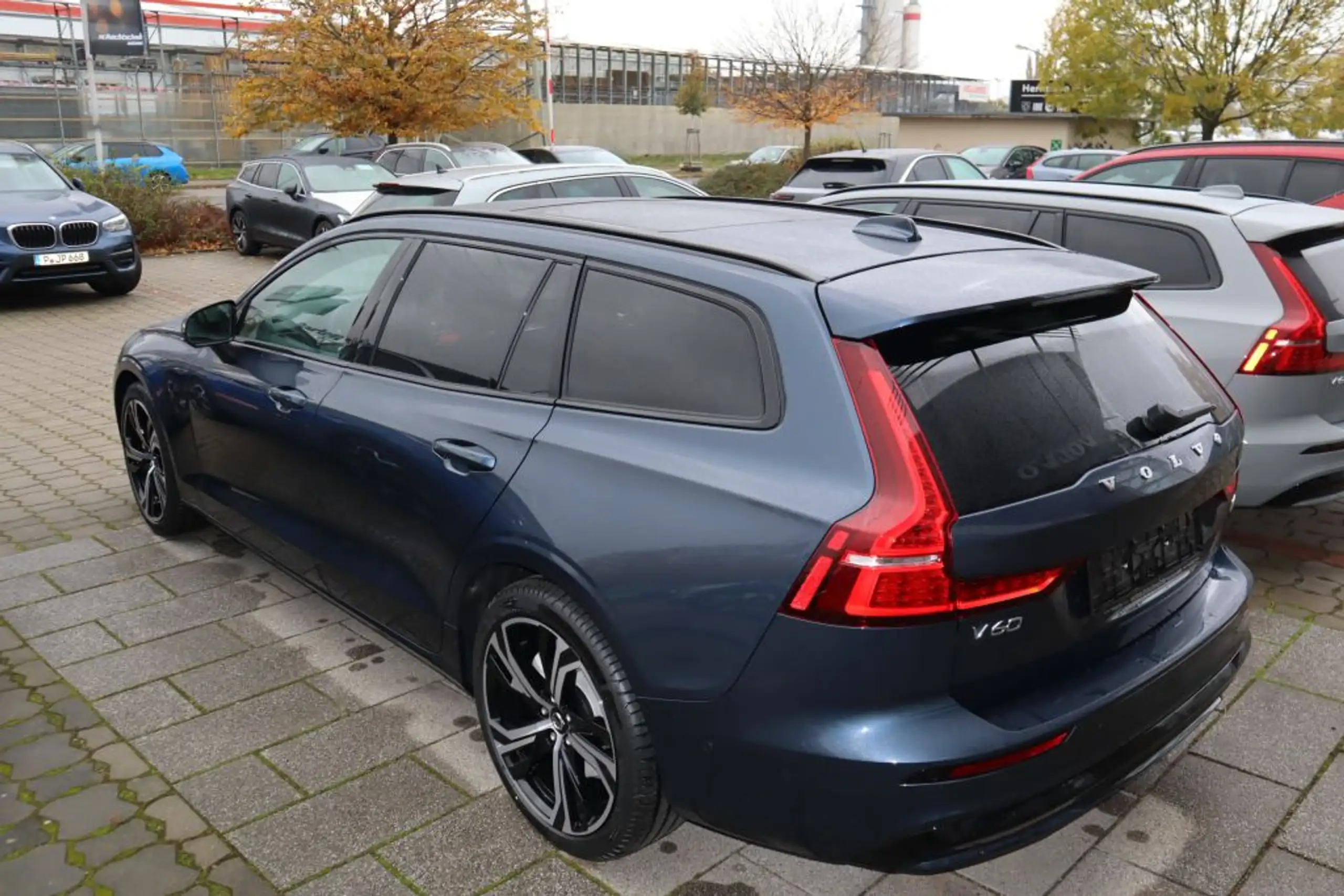 Volvo - V60